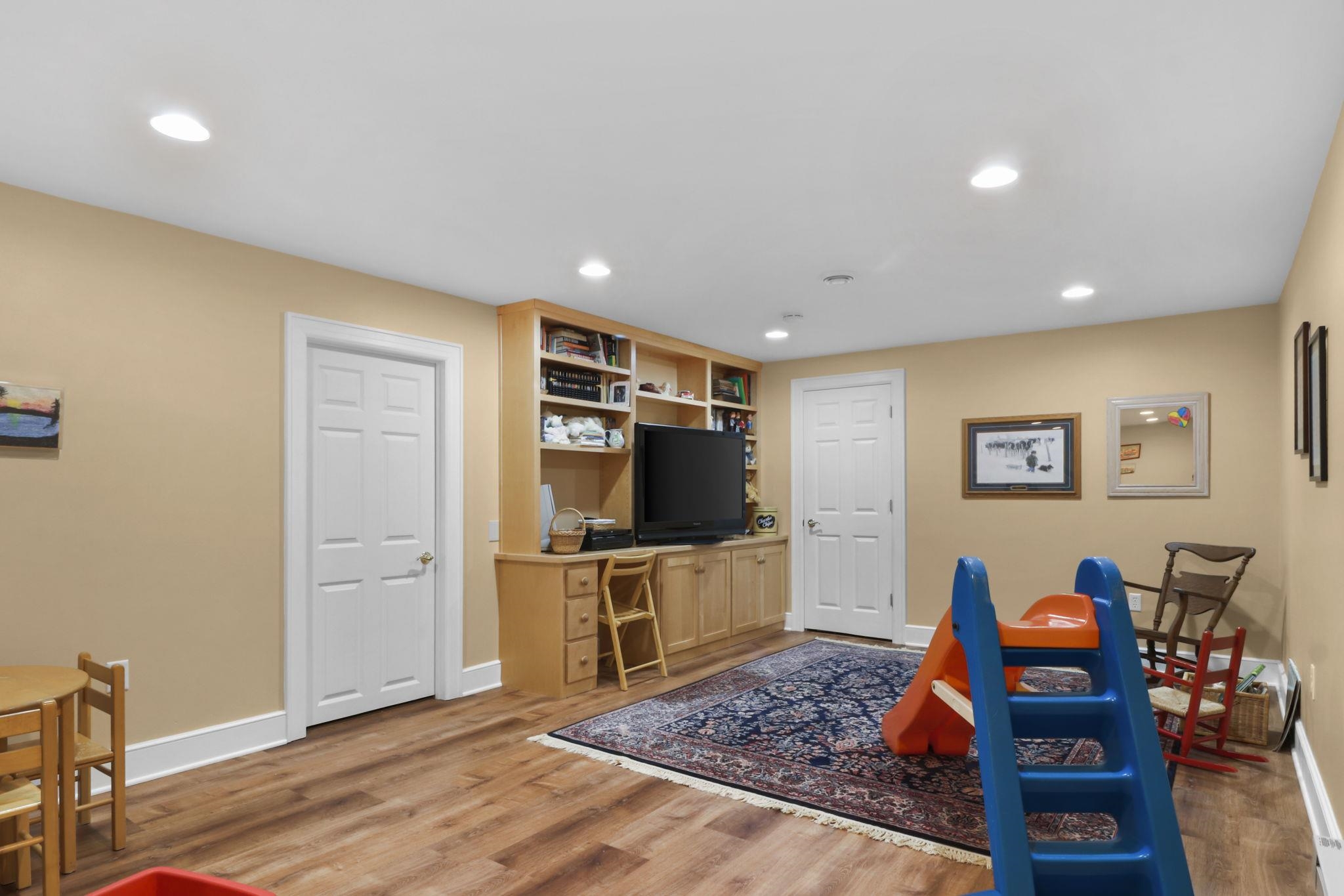 6419 Stonefield Road