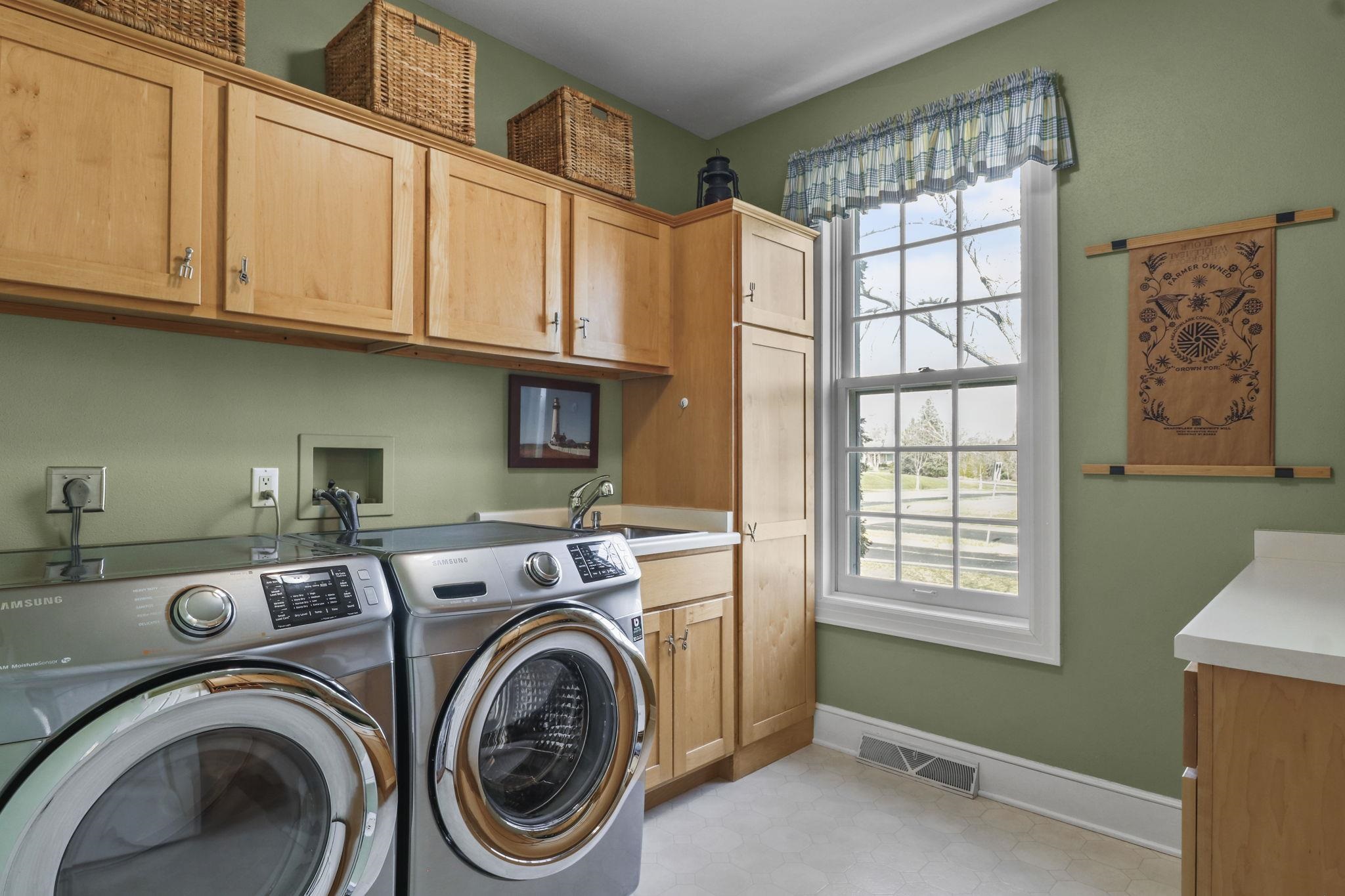 6419 Stonefield Road