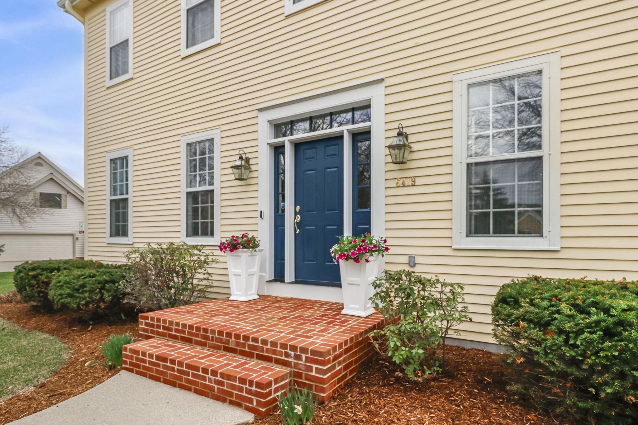 6419 Stonefield Road