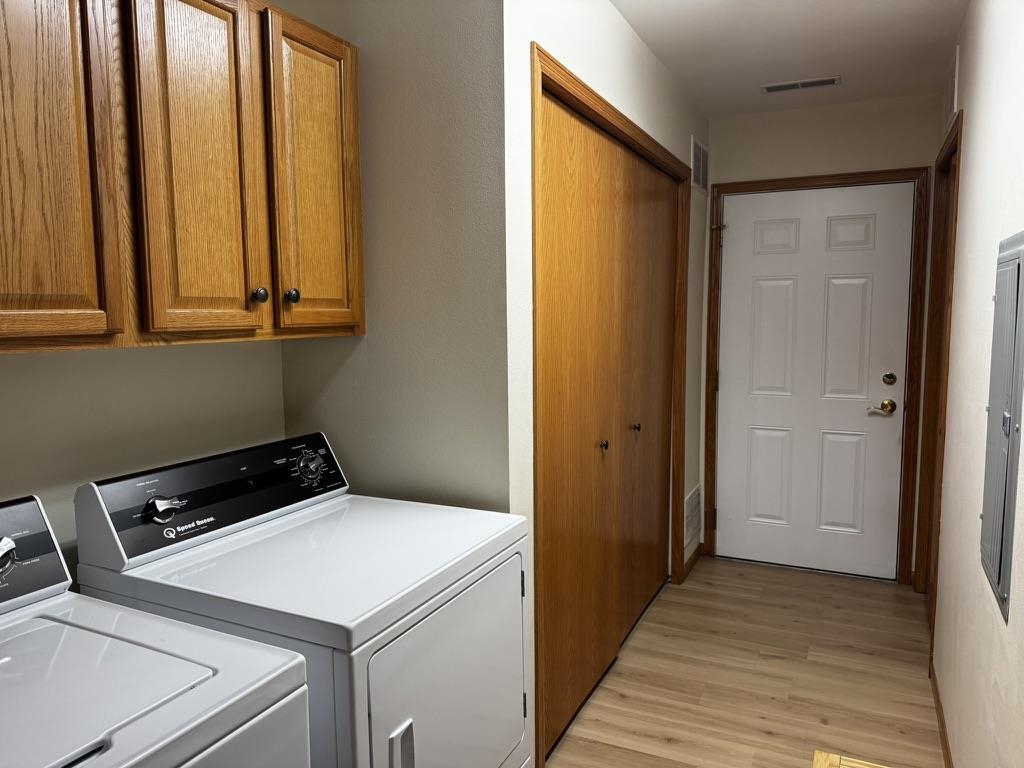 77 Northlight Way 35