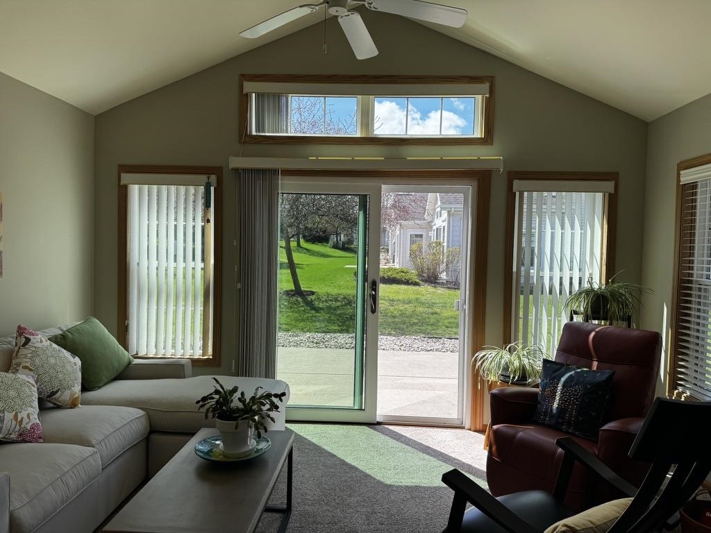 77 Northlight Way 35