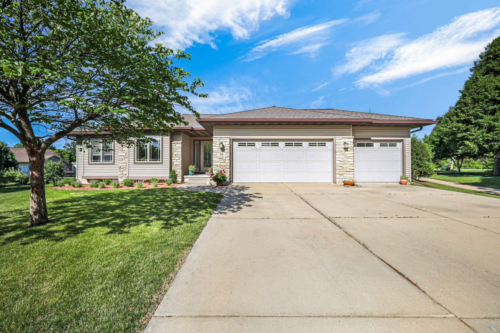 36 Fawn Ridge Circle