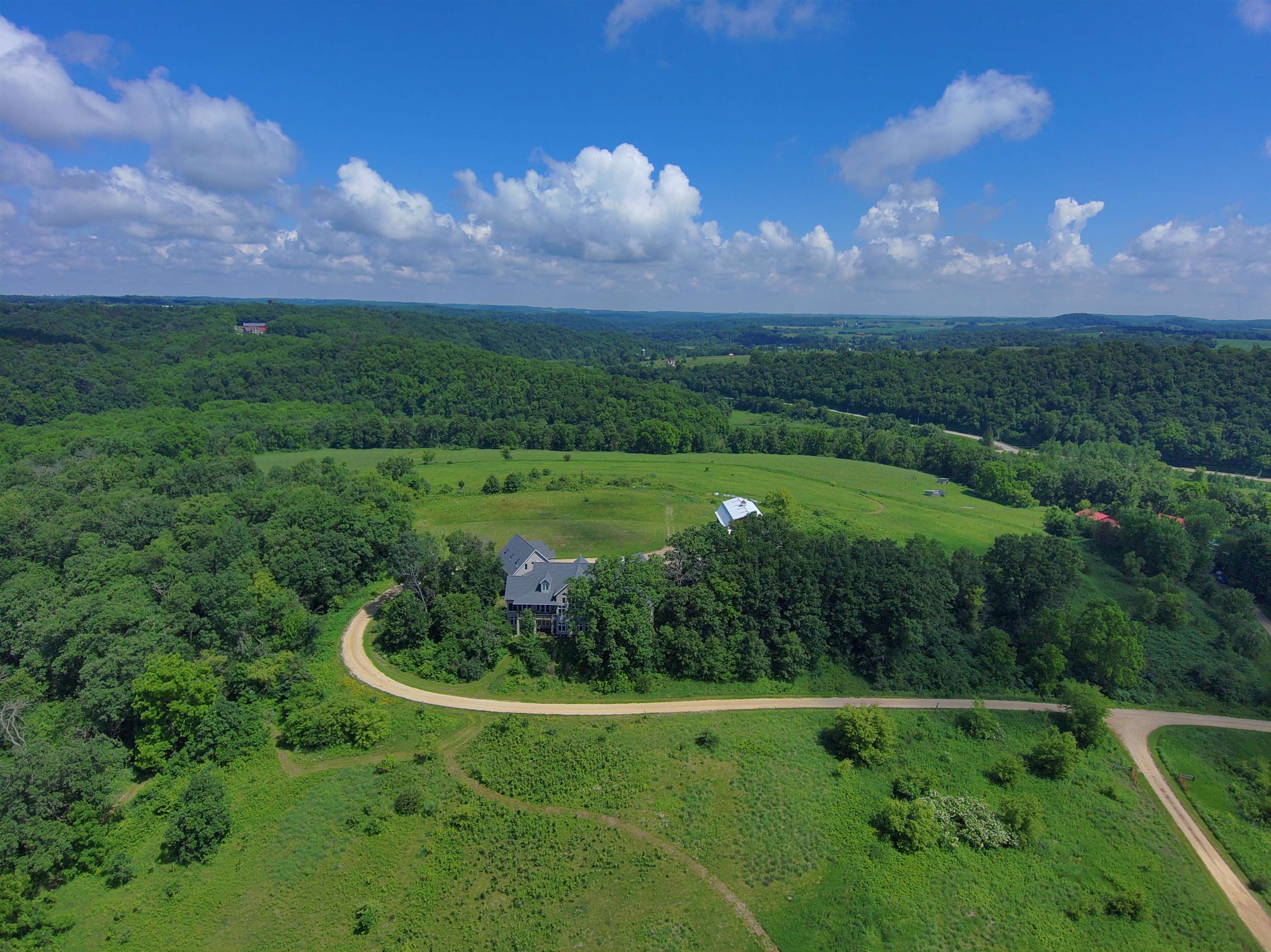 4526 County Road Q