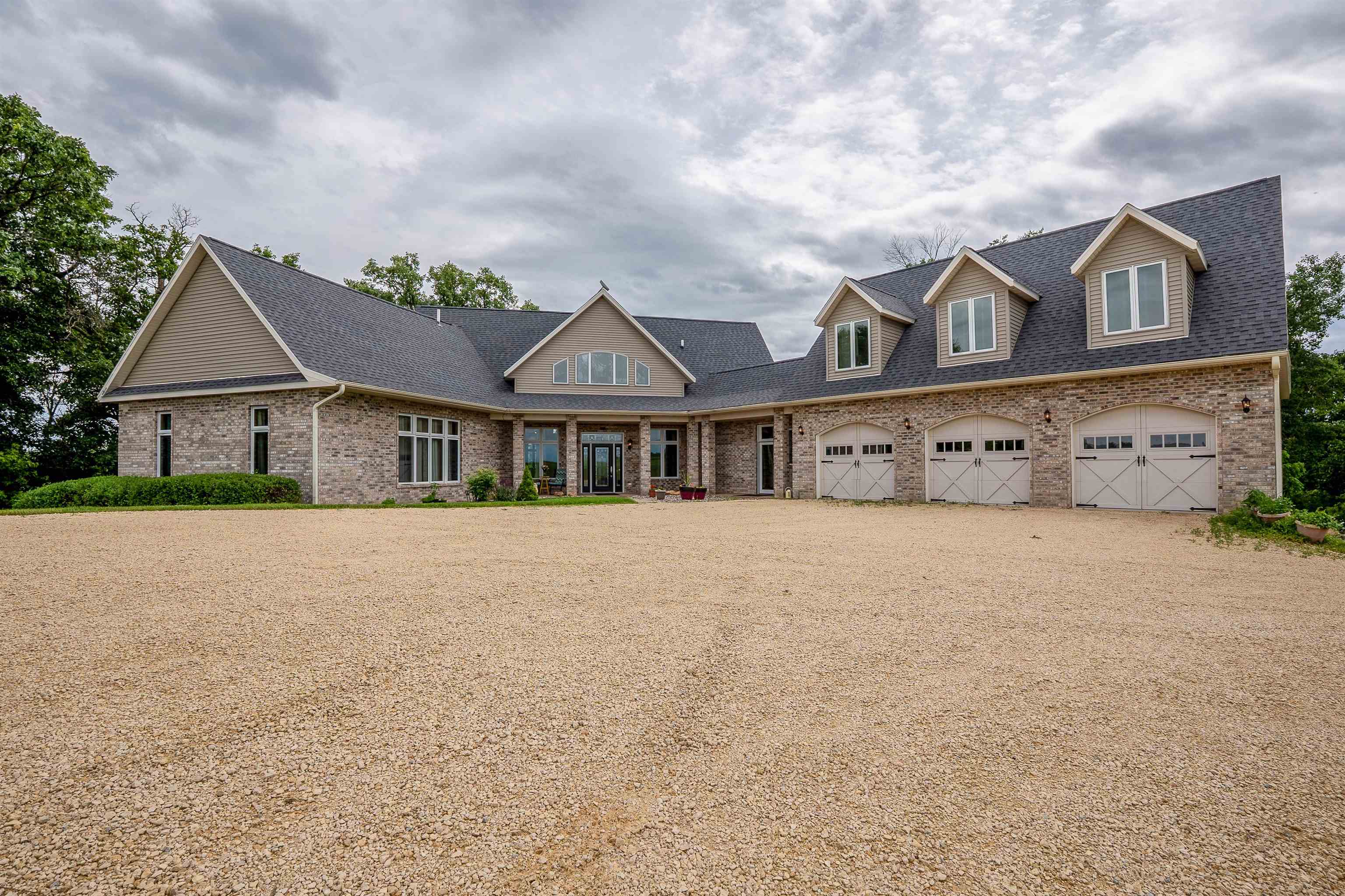 4526 County Road Q Road