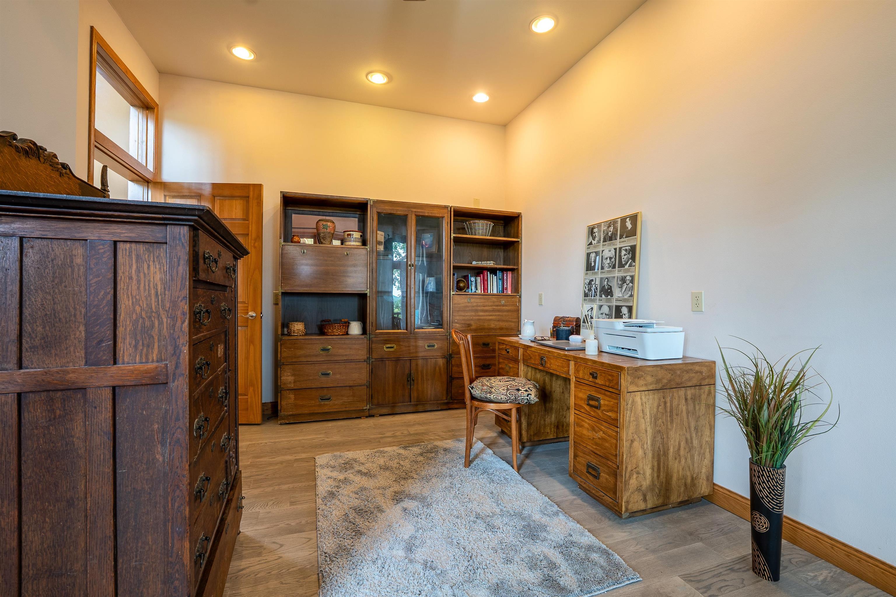 4526 County Road Q Road