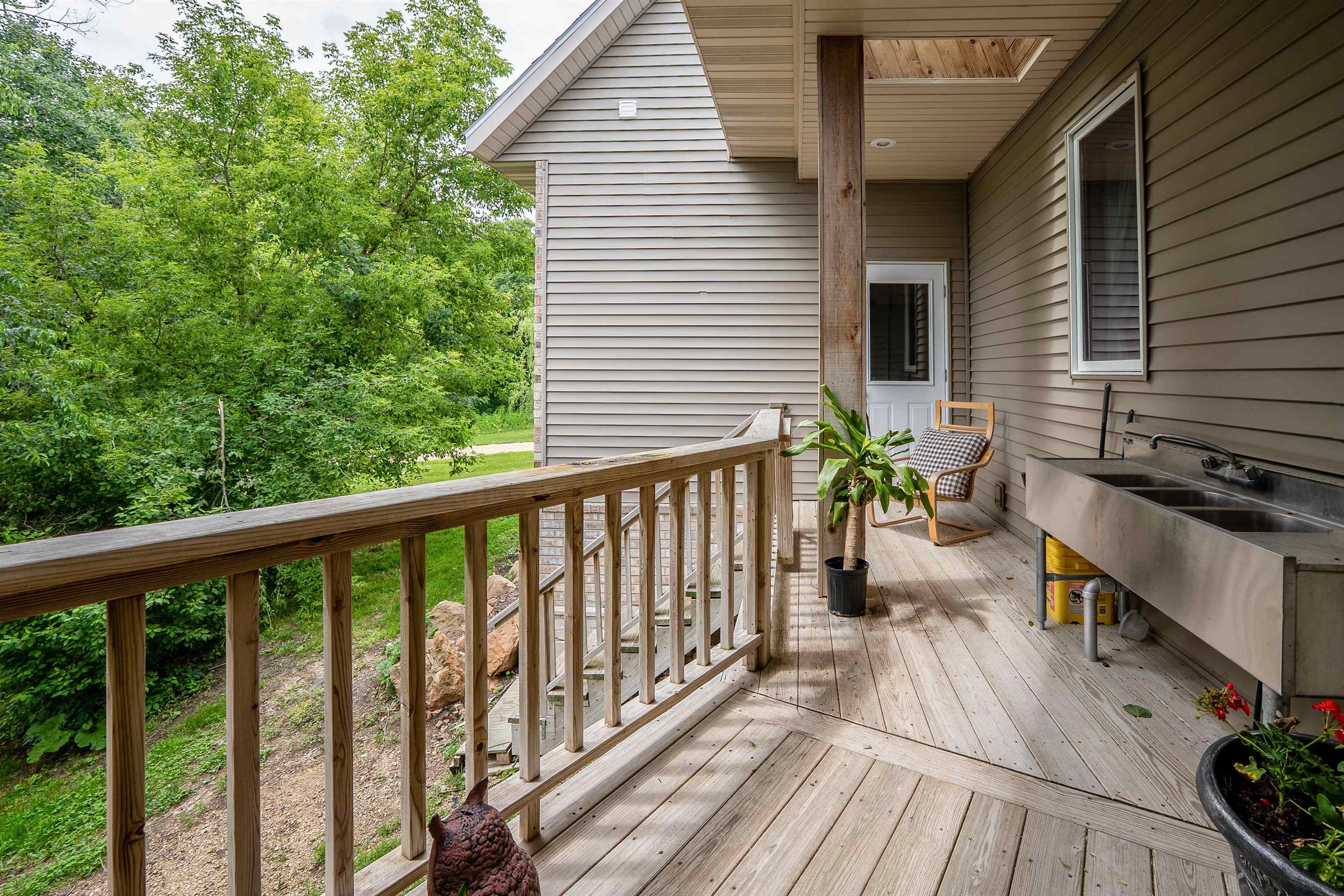 4526 County Road Q Road