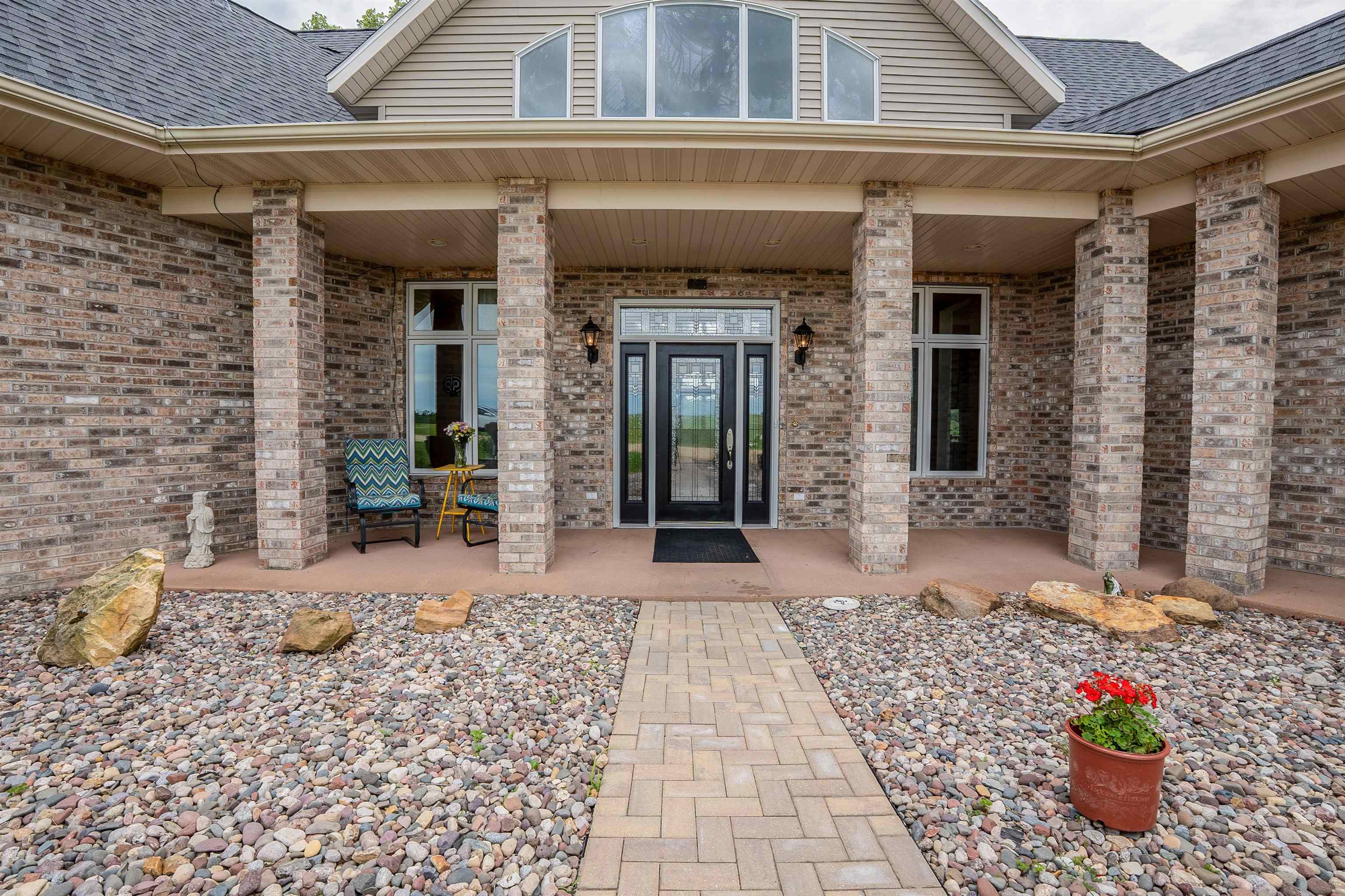 4526 County Road Q Road