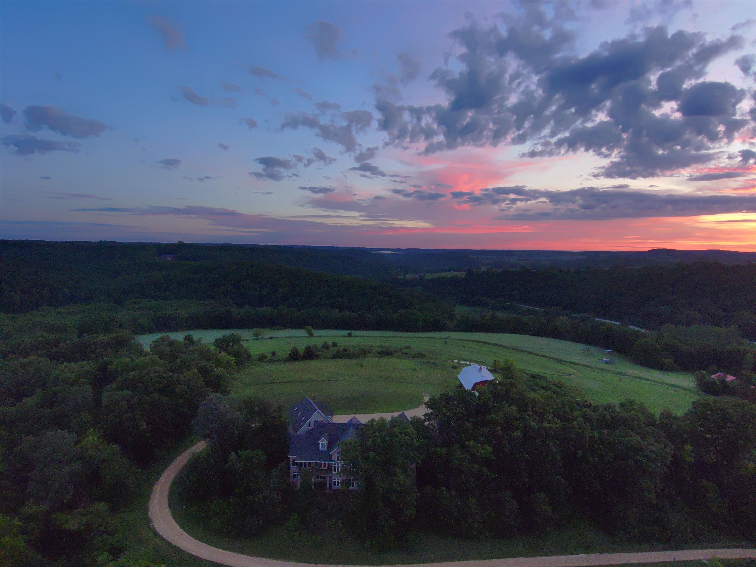 4526 County Road Q Road