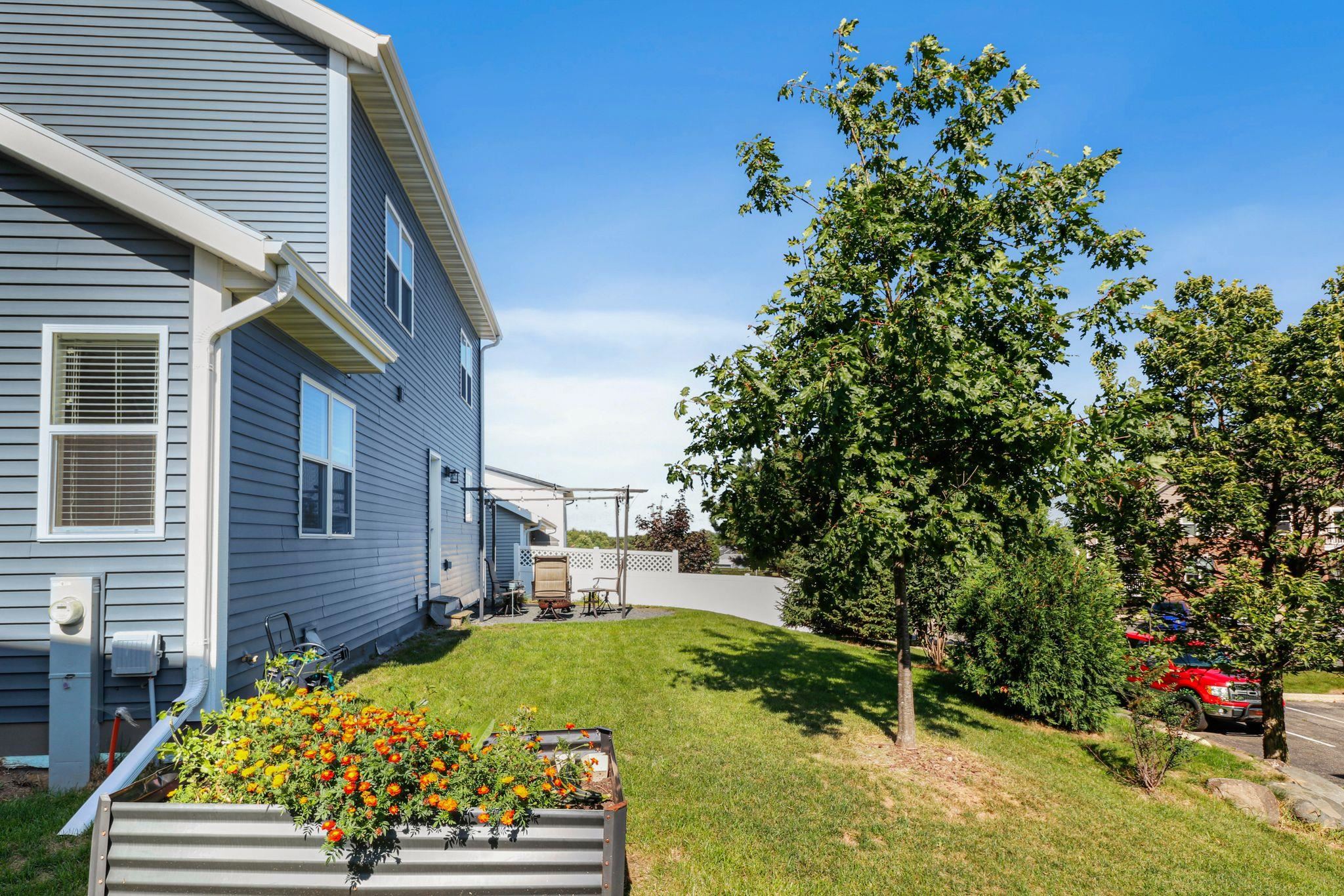 705 Mozart Street