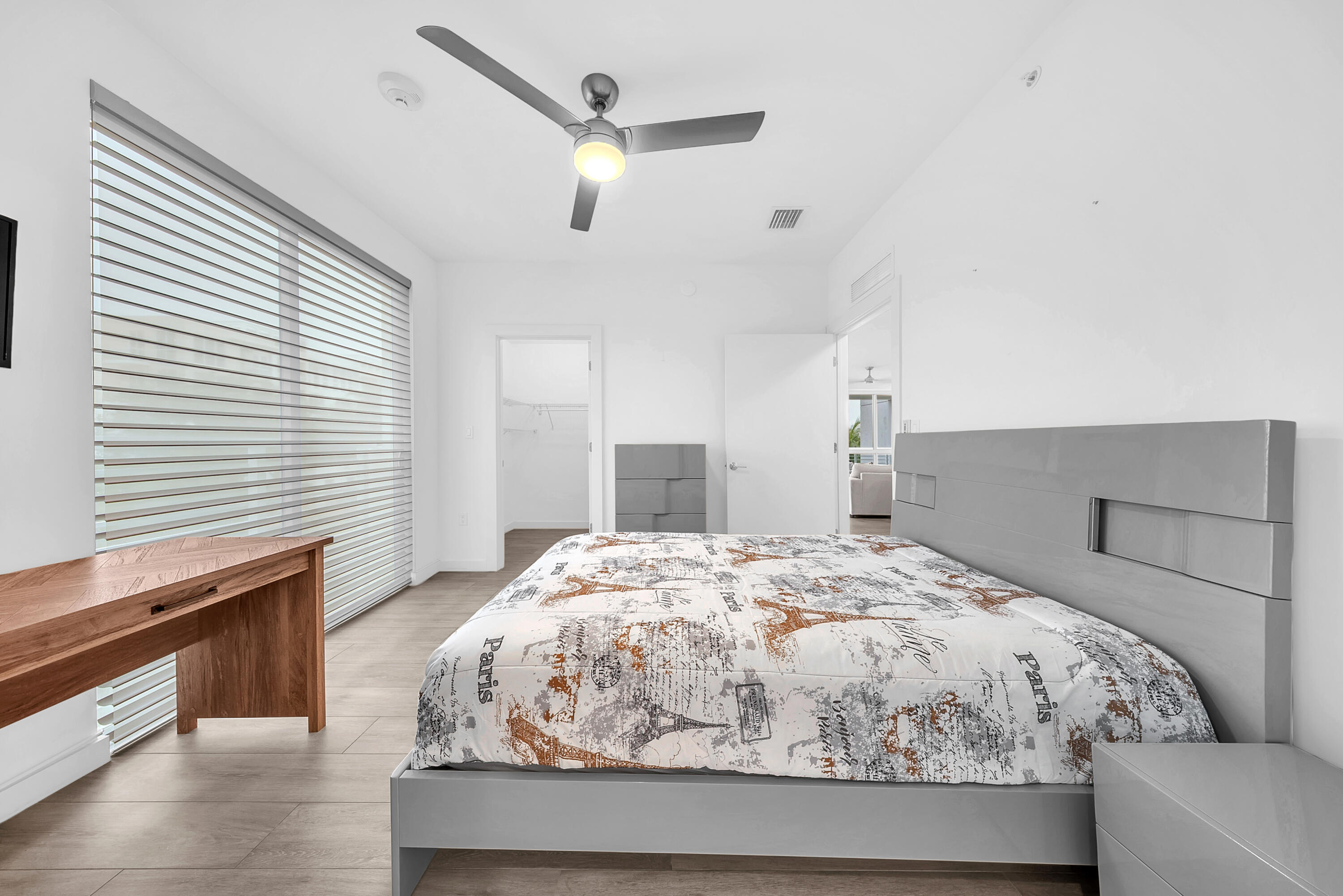 51 SE 19th Avenue 303