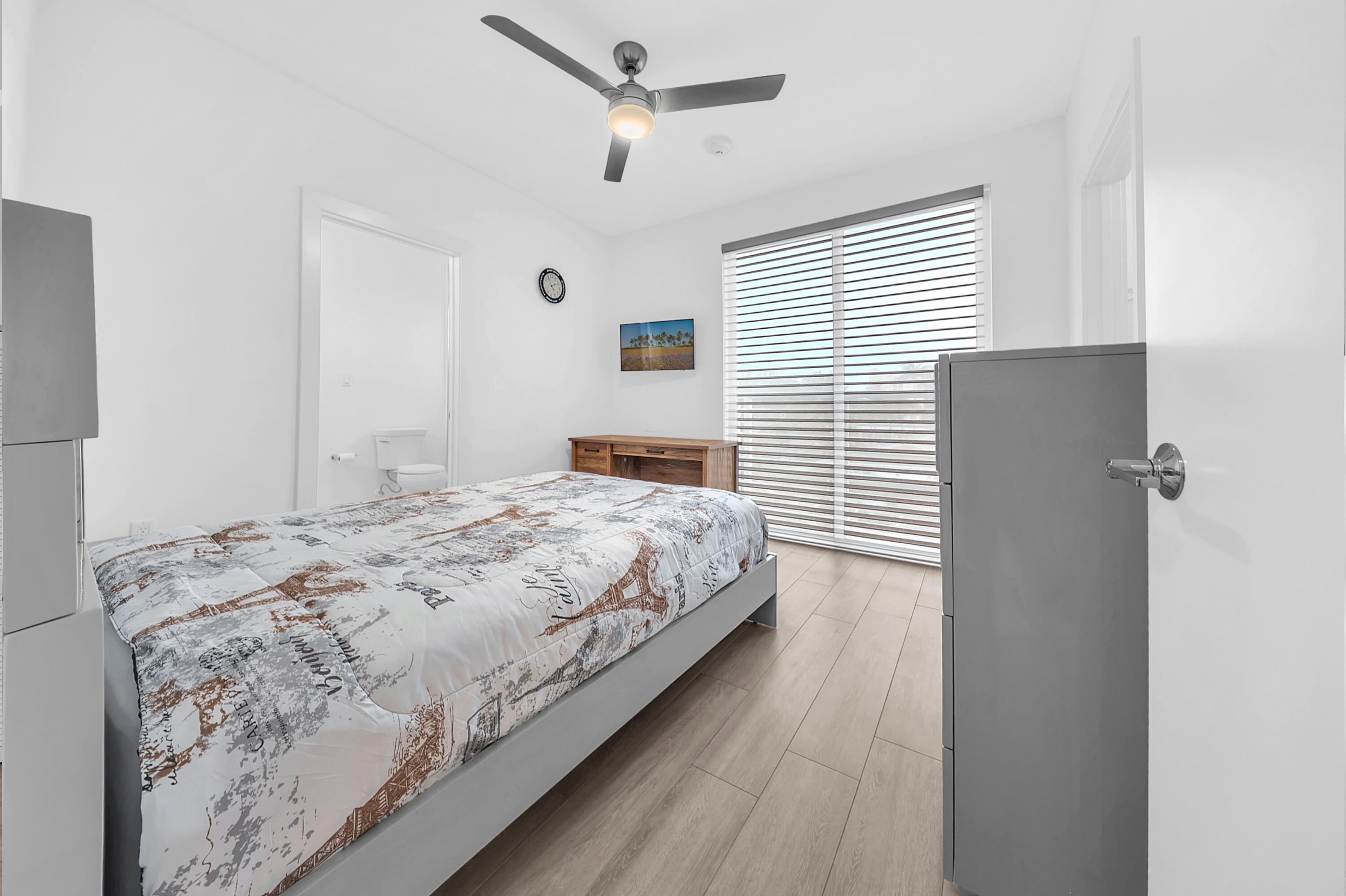 51 SE 19th Avenue 303