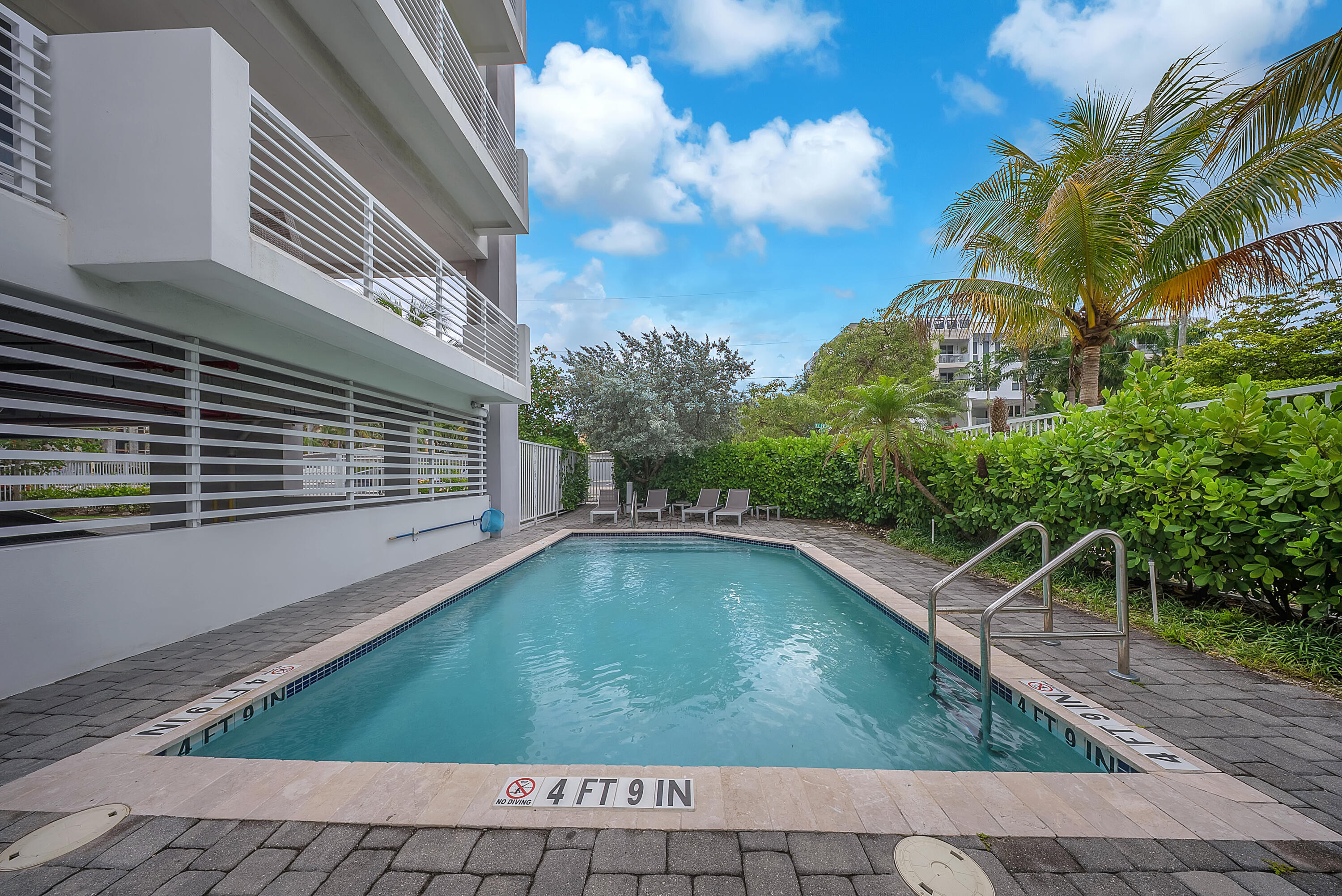 51 SE 19th Avenue 303