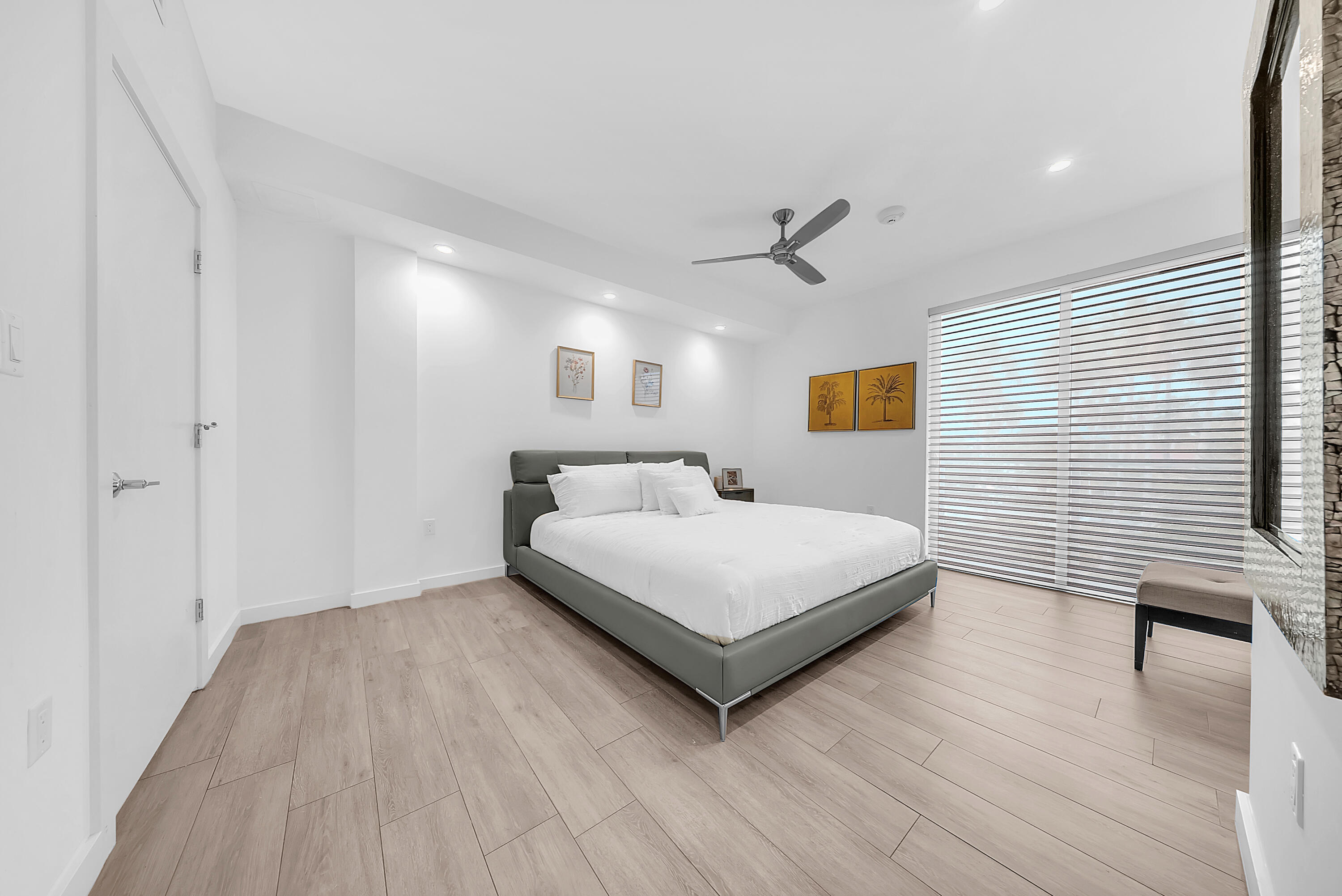 51 SE 19th Avenue 303