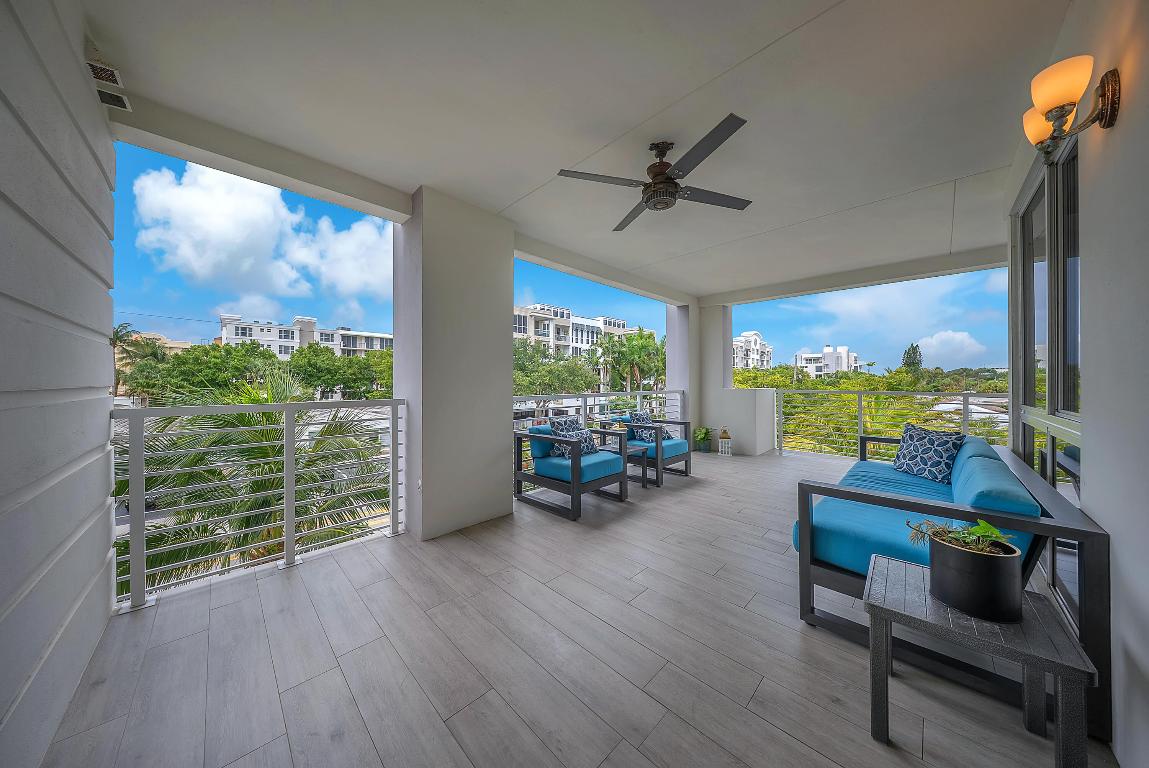 51 Se 19th Avenue 303