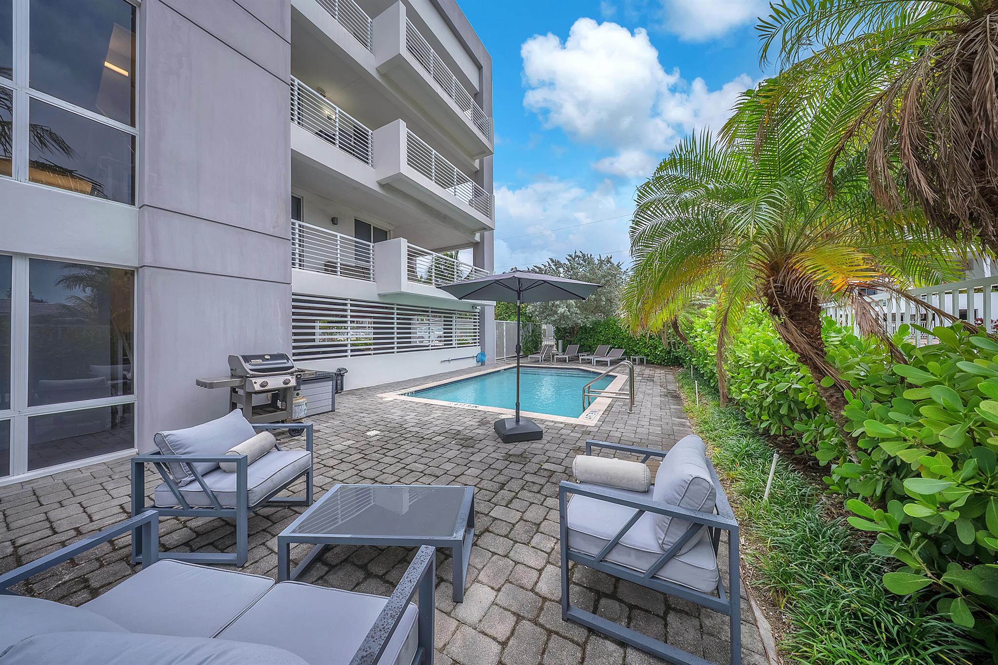 51 Se 19th Avenue 303