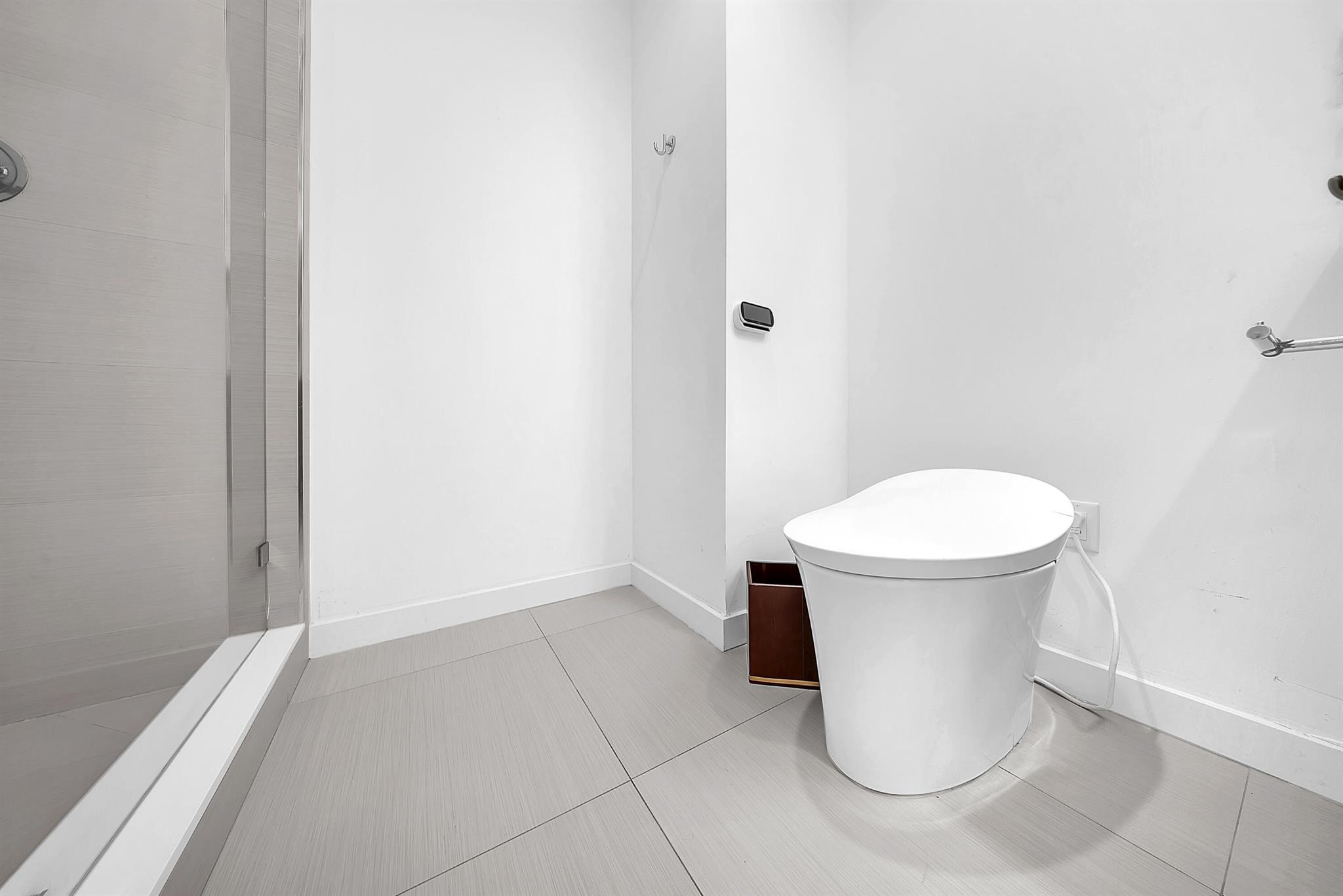 51 Se 19th Avenue 303