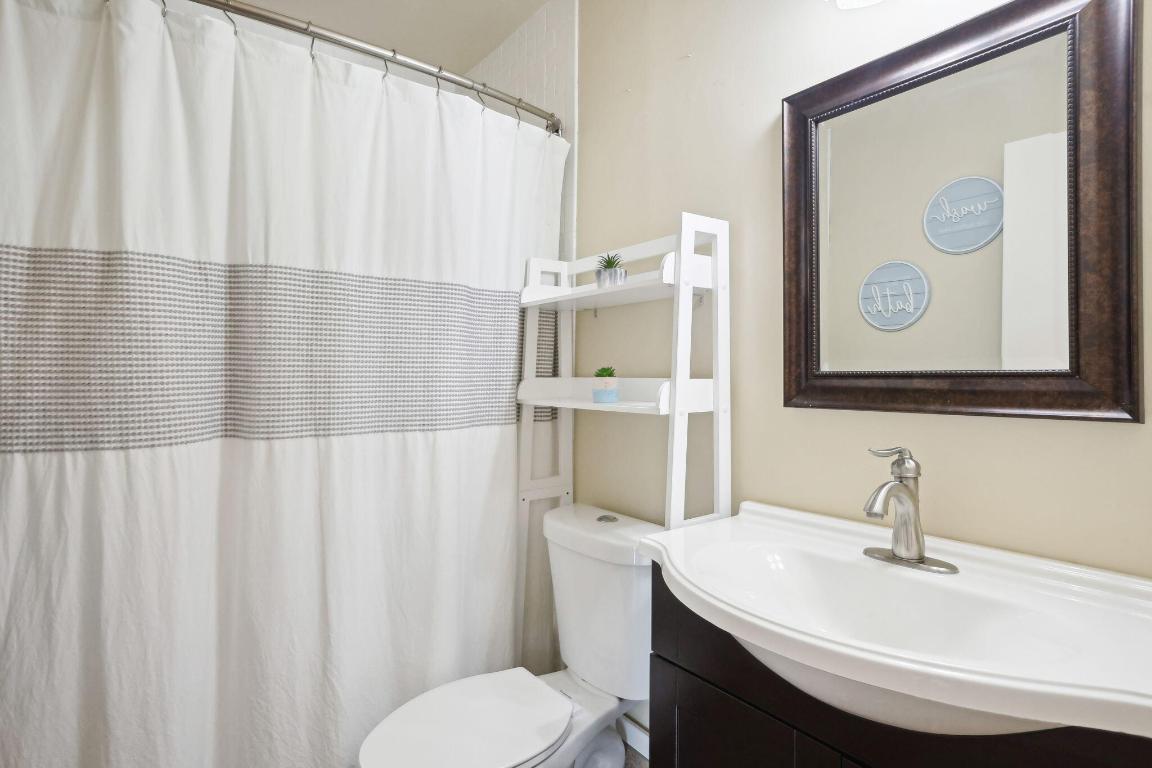 1251 S Federal Hwy Highway