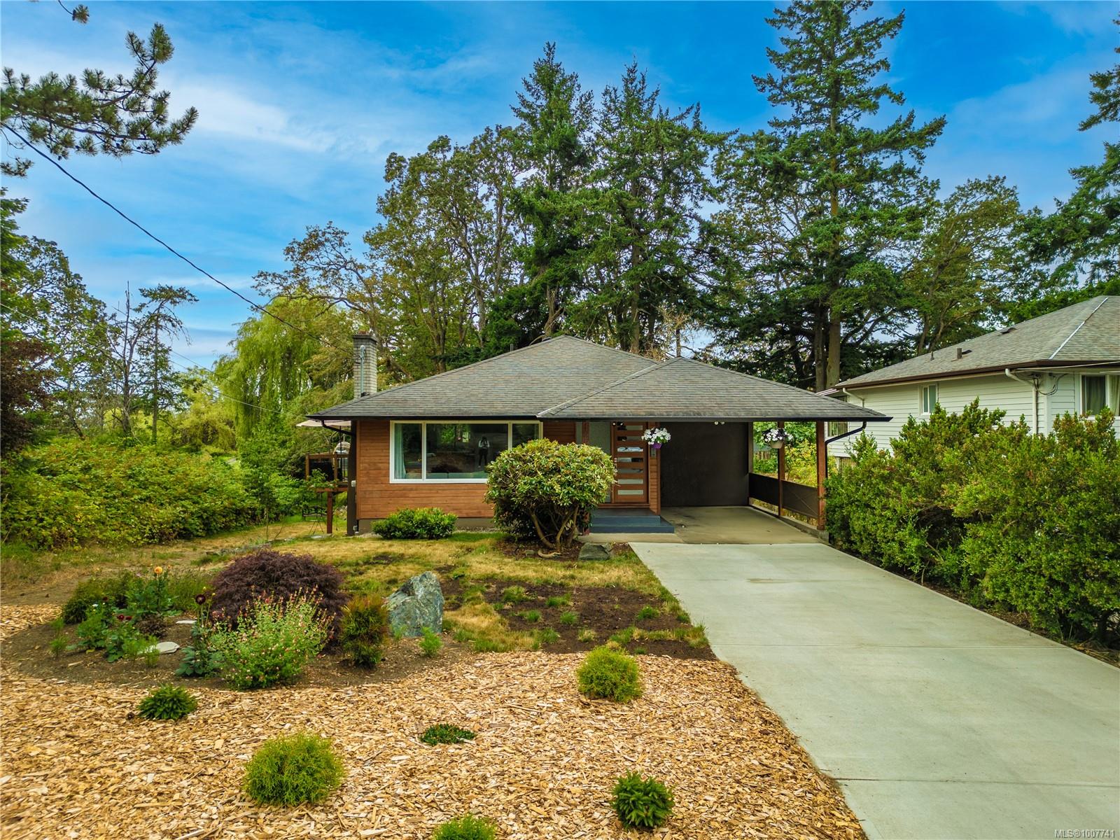 1299 Camrose Cres