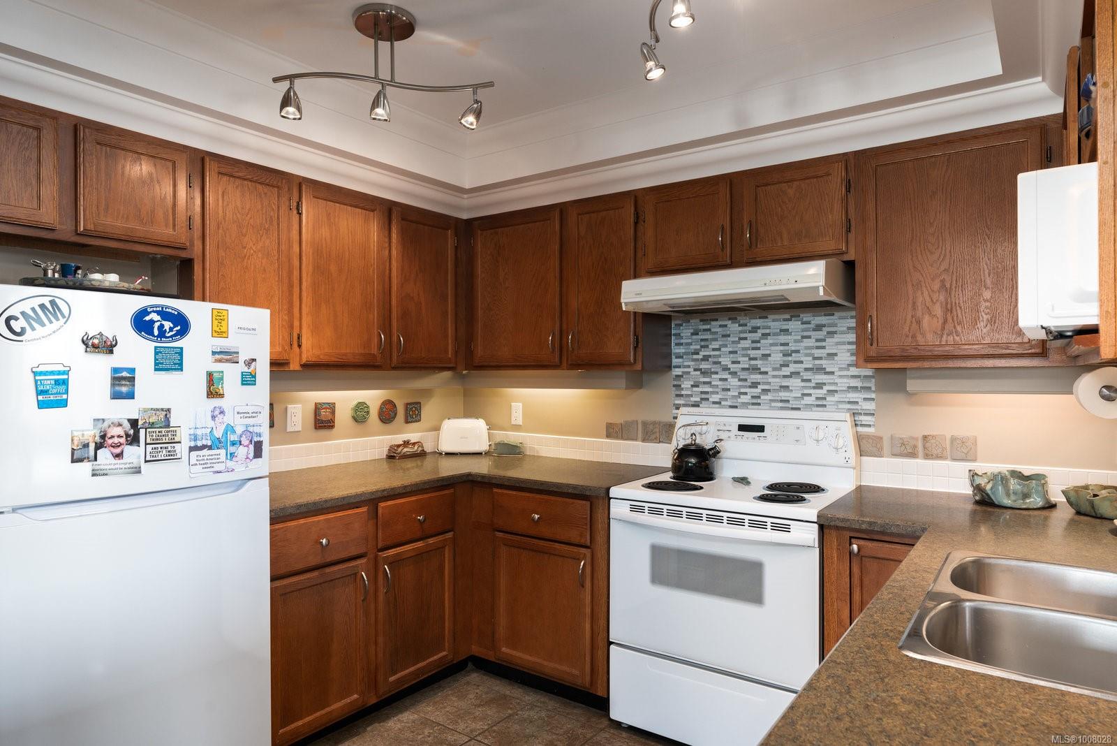 104 Dallas Rd # 404