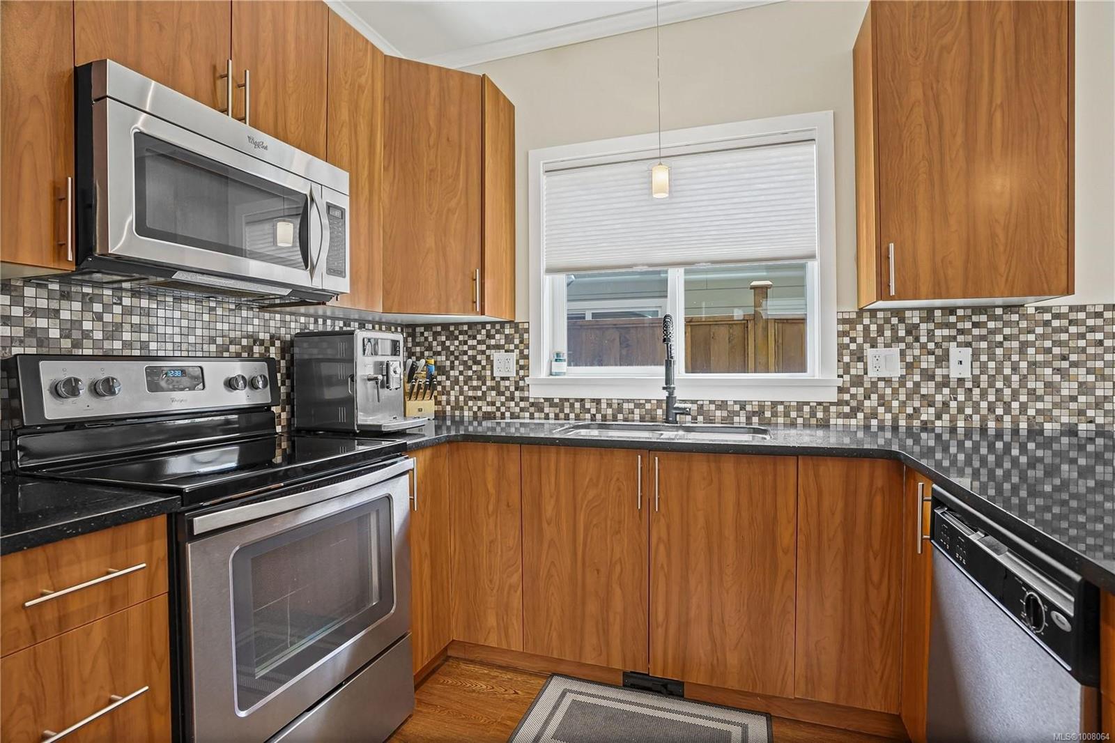 2919 Burlington Cres