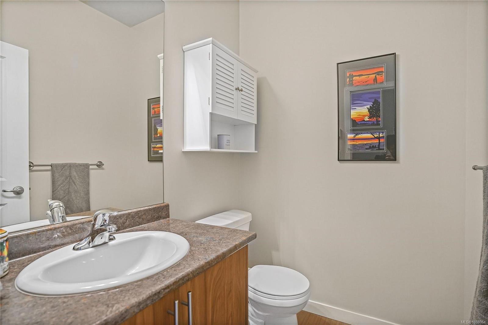 2919 Burlington Cres