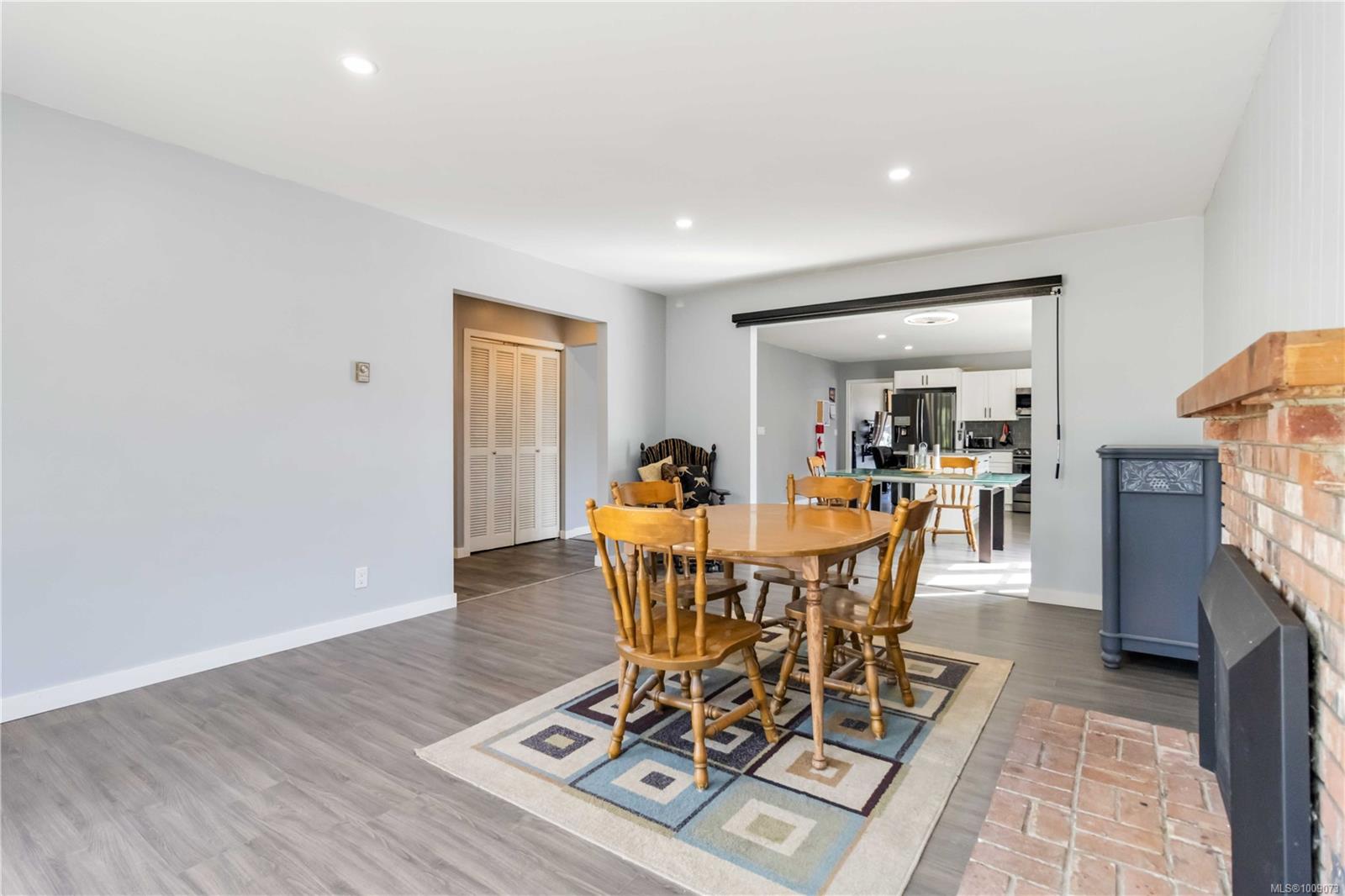 3377 Alfred Pl
