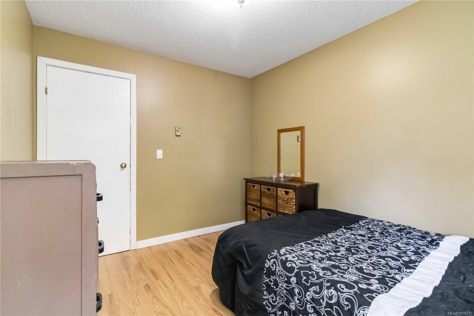 3377 Alfred Pl