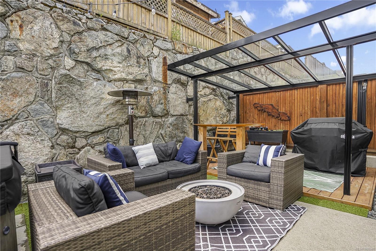2919 Burlington Cres