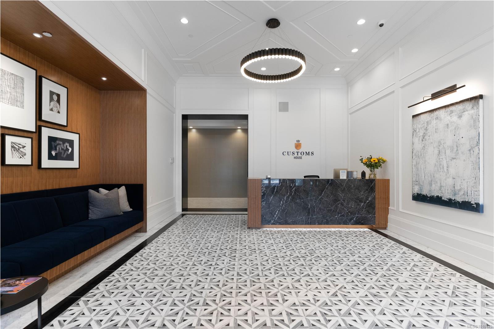 521 Courtney St # 209