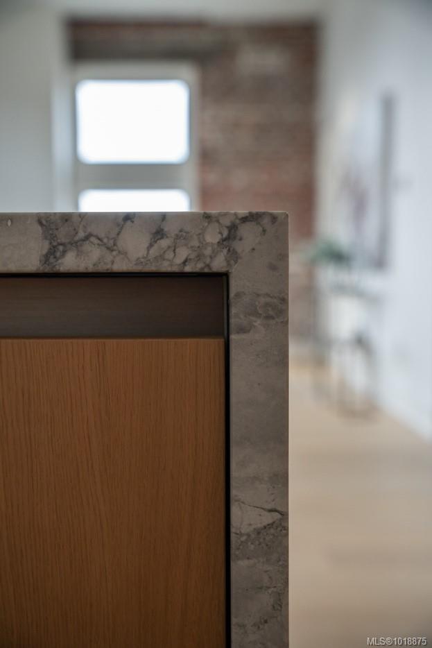 521 Courtney St # 209