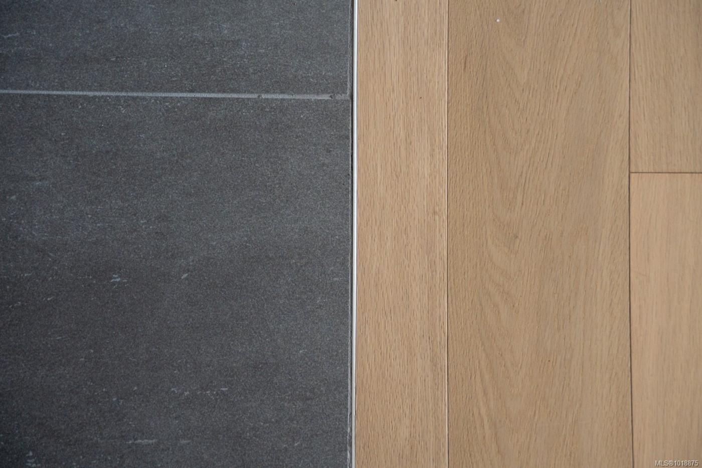 521 Courtney St # 209