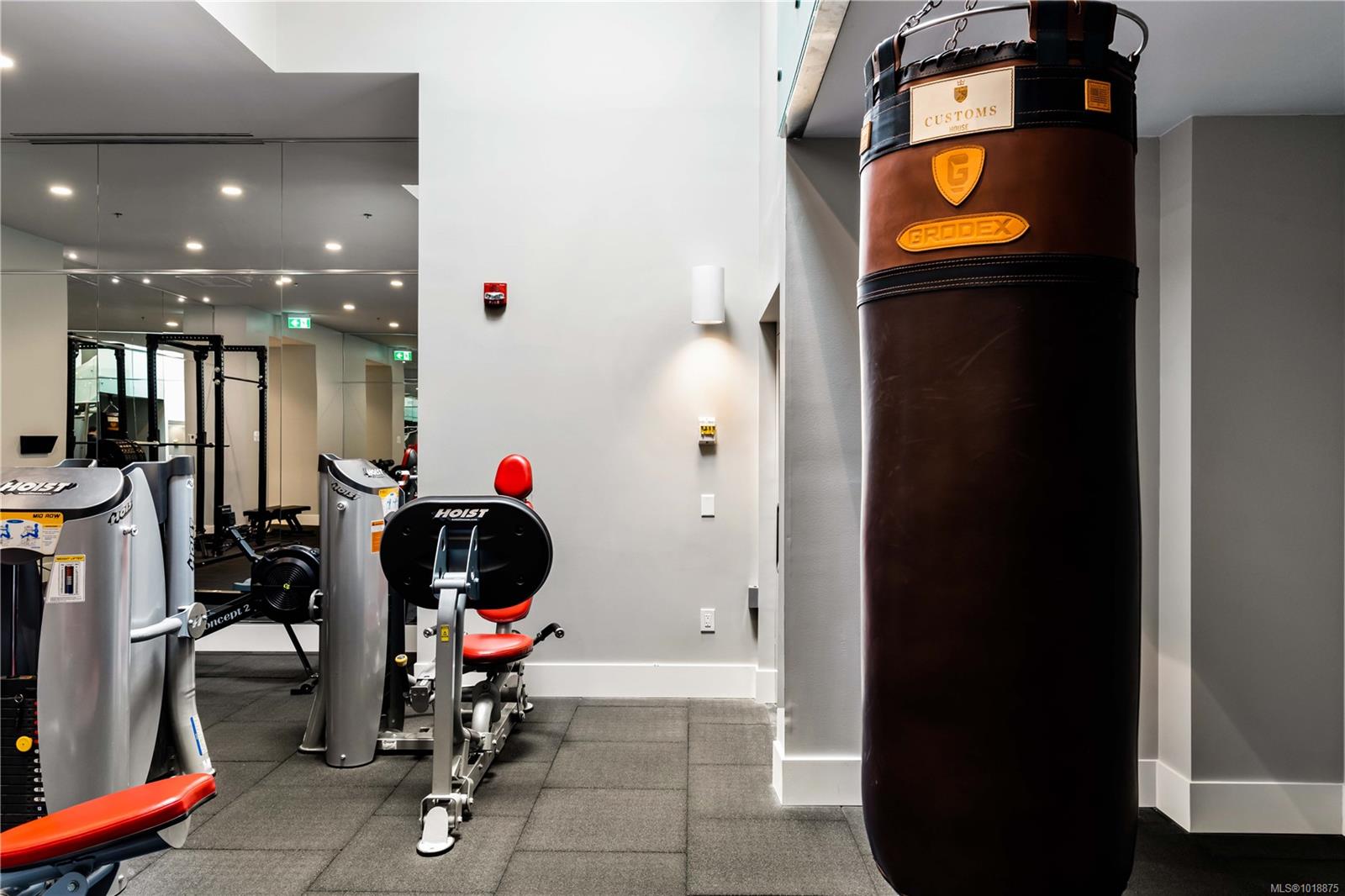 521 Courtney St # 209