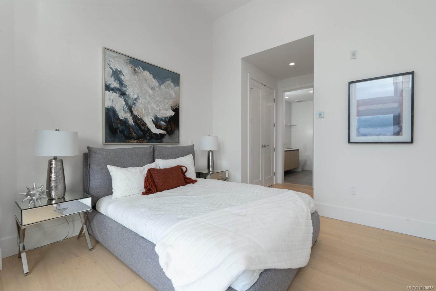 521 Courtney St # 209