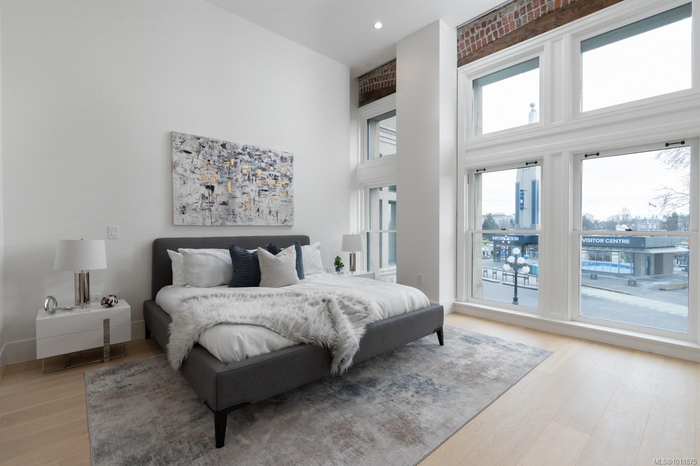 521 Courtney St # 209