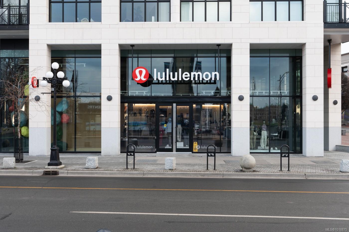 521 Courtney St # 209