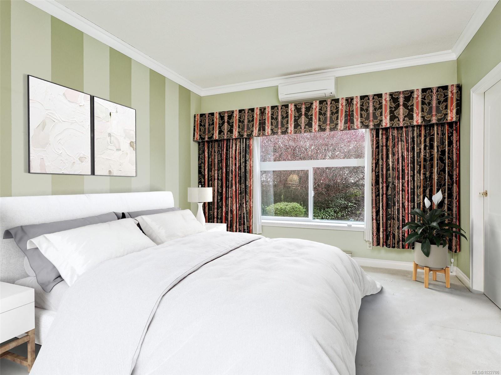 4318 Emily Carr Dr # 14