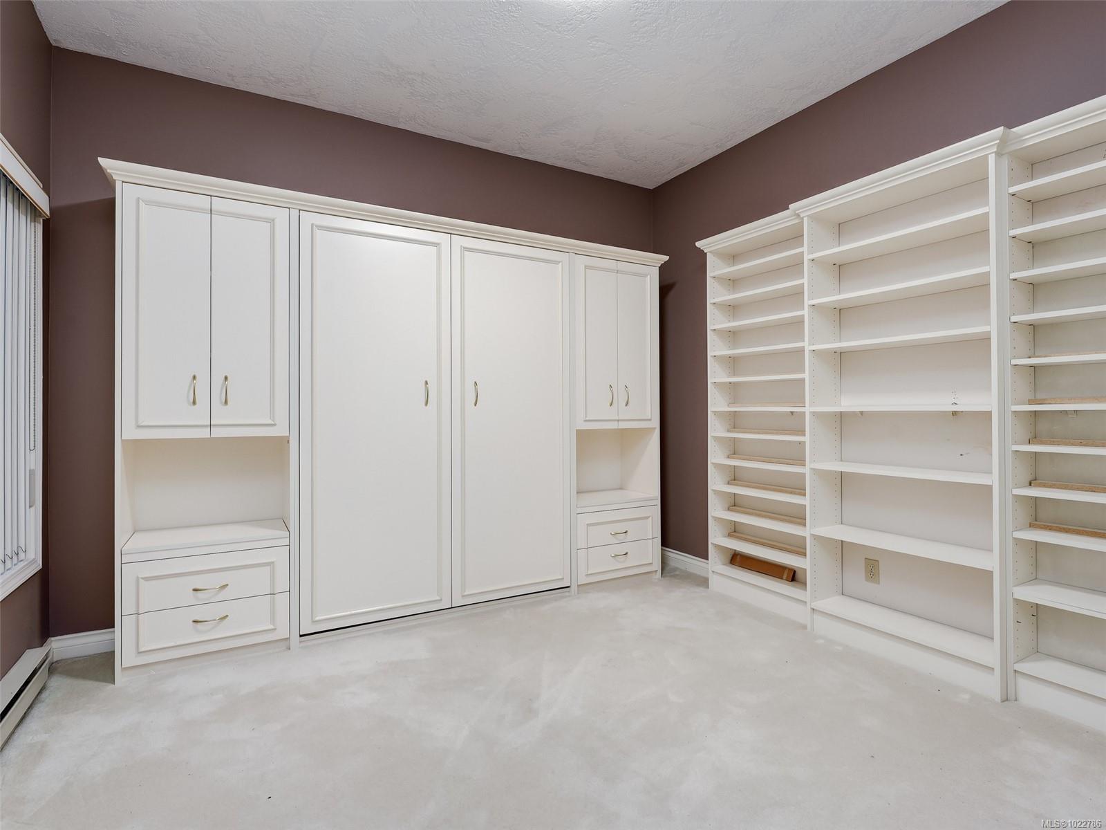 4318 Emily Carr Dr # 14