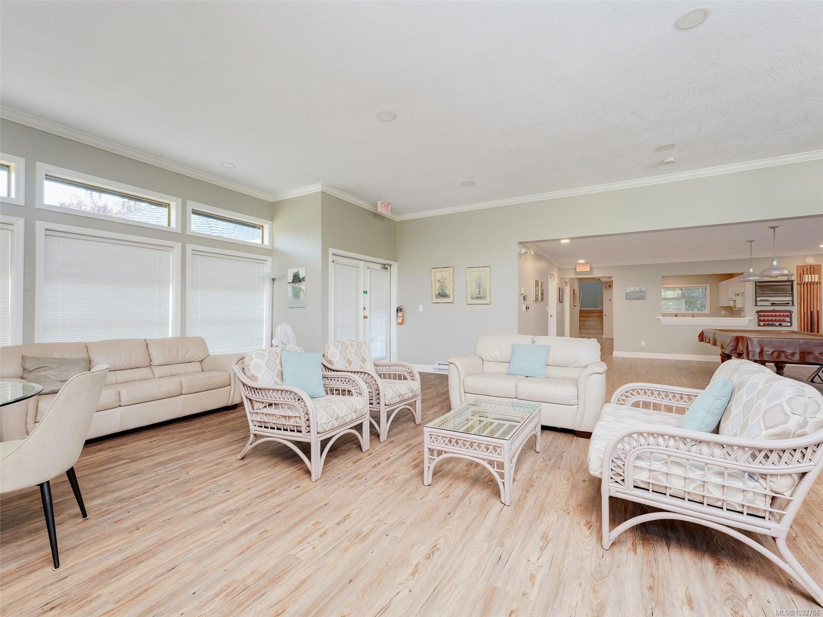 4318 Emily Carr Dr # 14