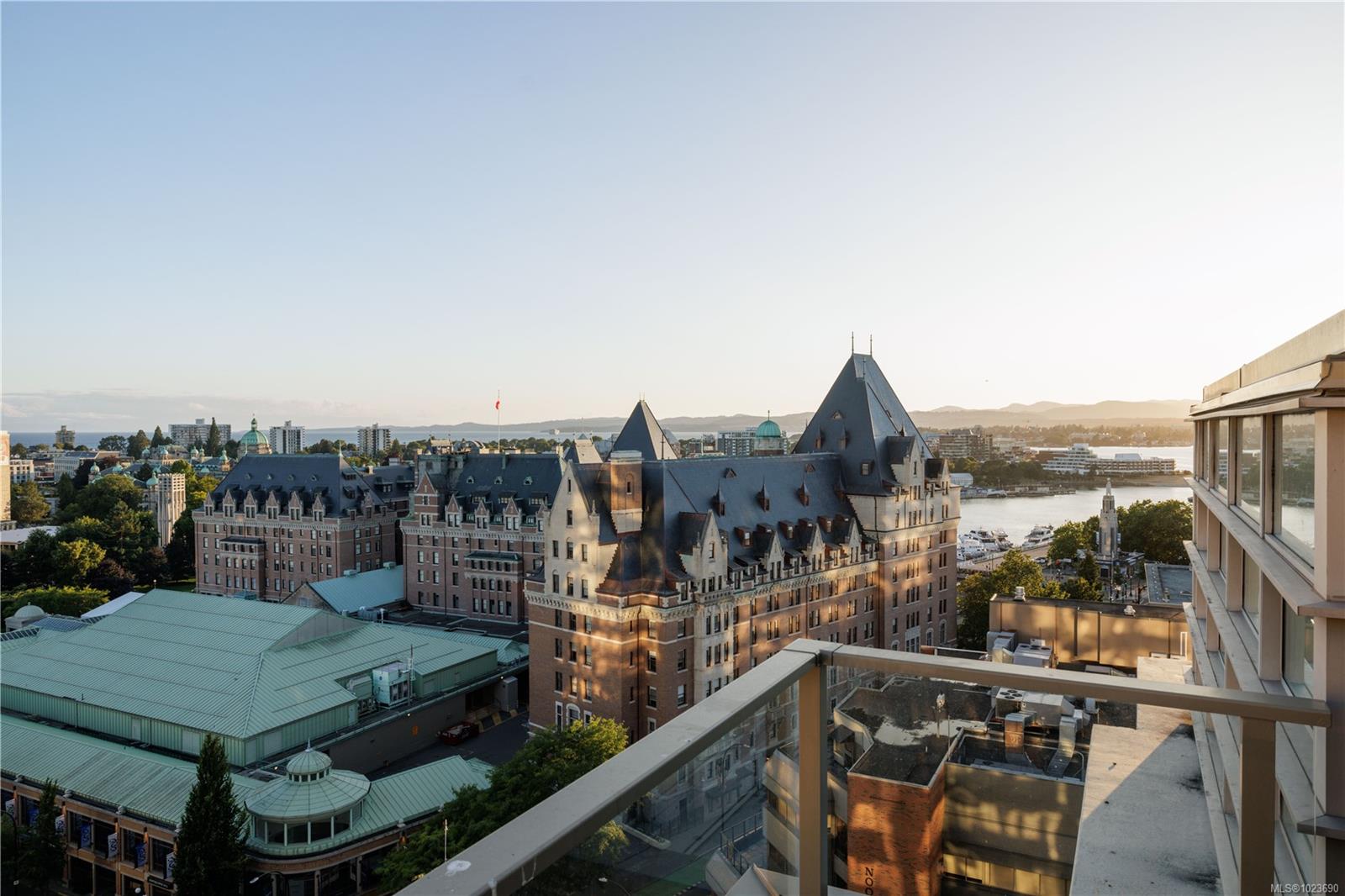 707 Courtney St # 1406