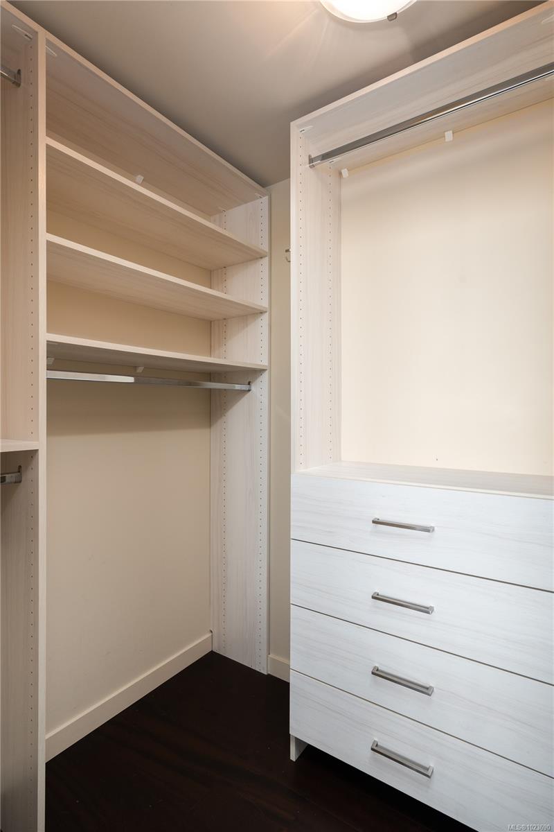 707 Courtney St # 1406