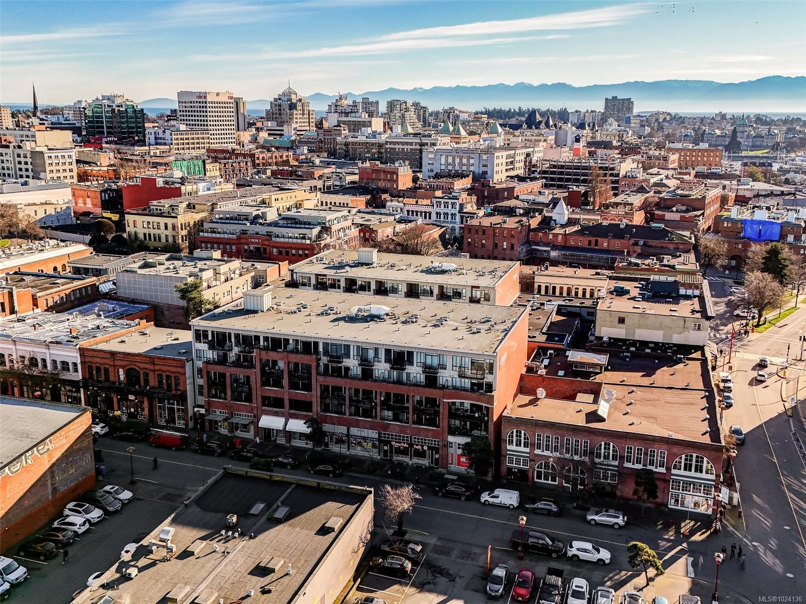 517 Fisgard St # 305