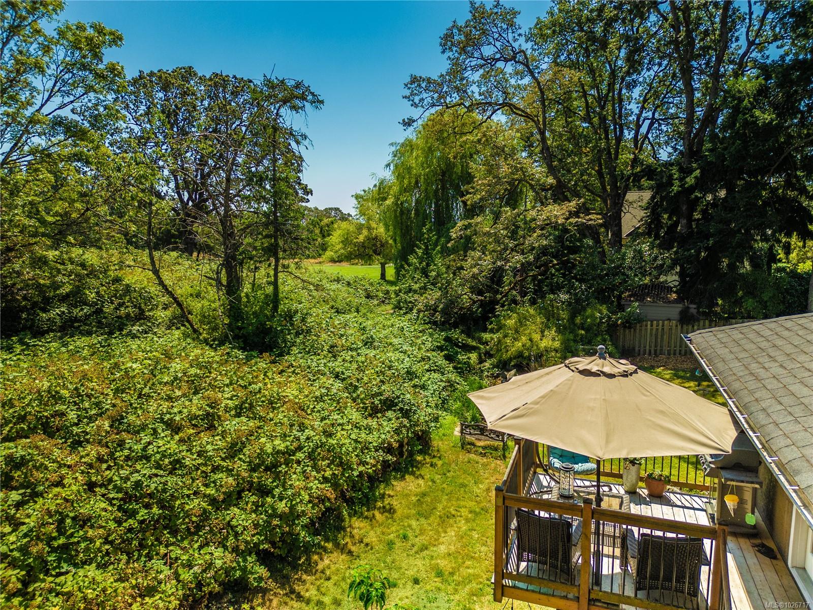 1299 Camrose Cres