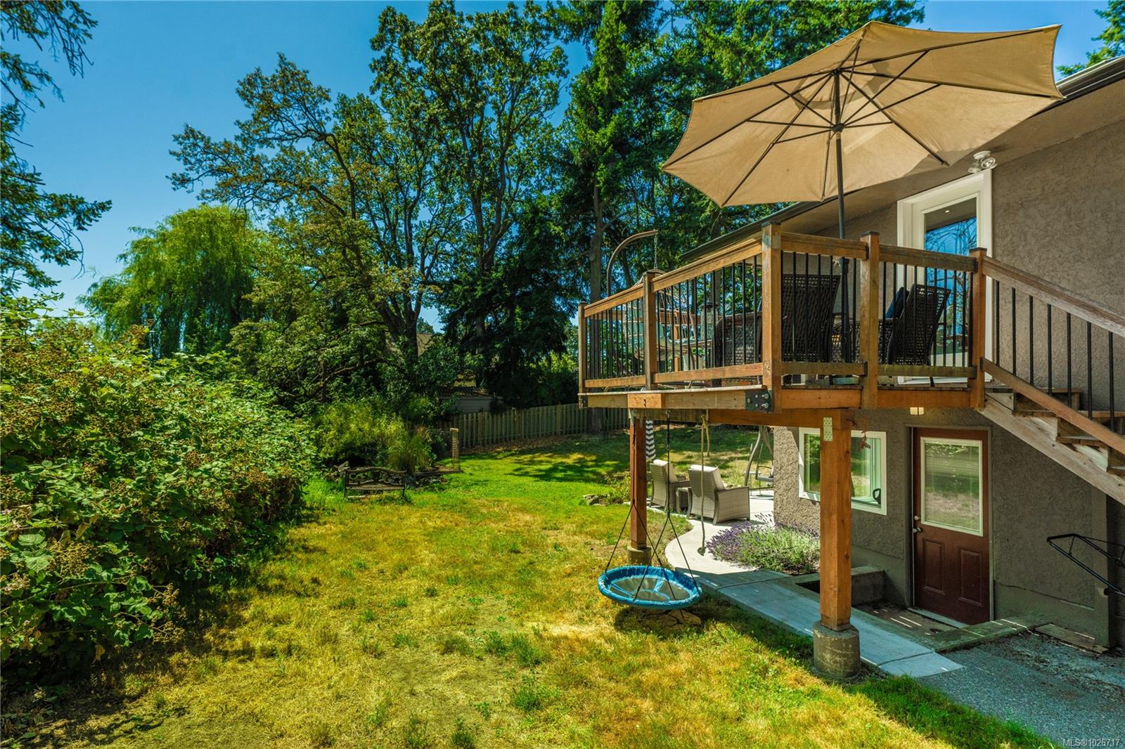1299 Camrose Cres