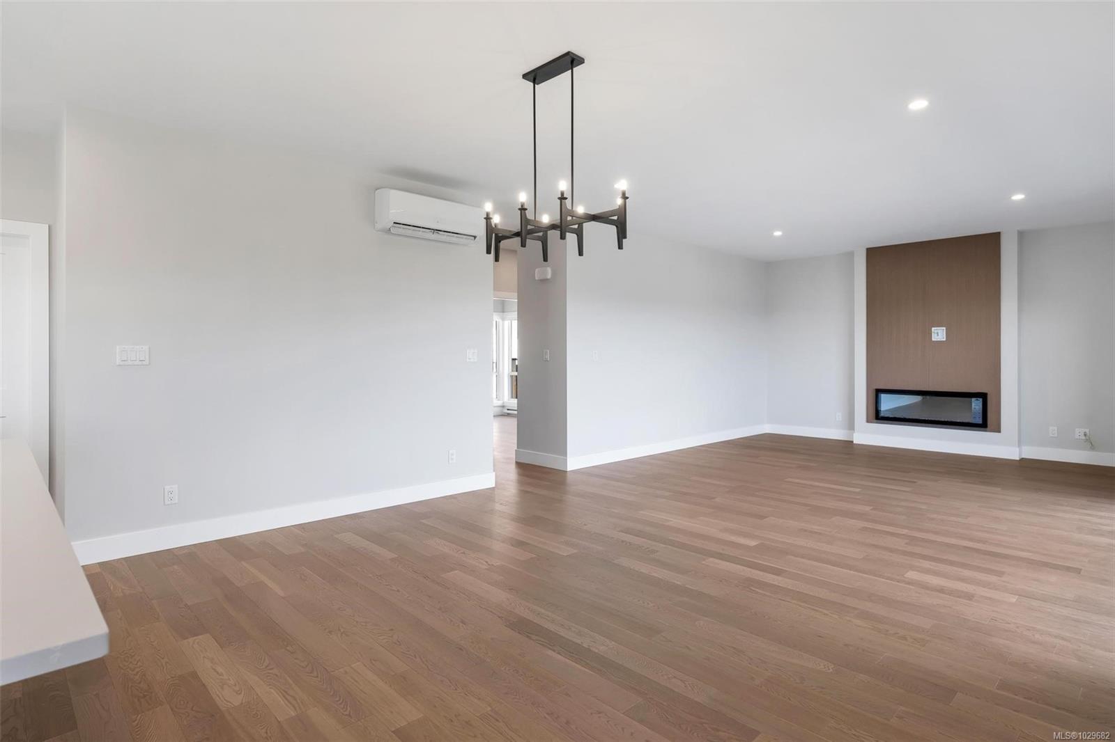 1398 Sandstone Lane