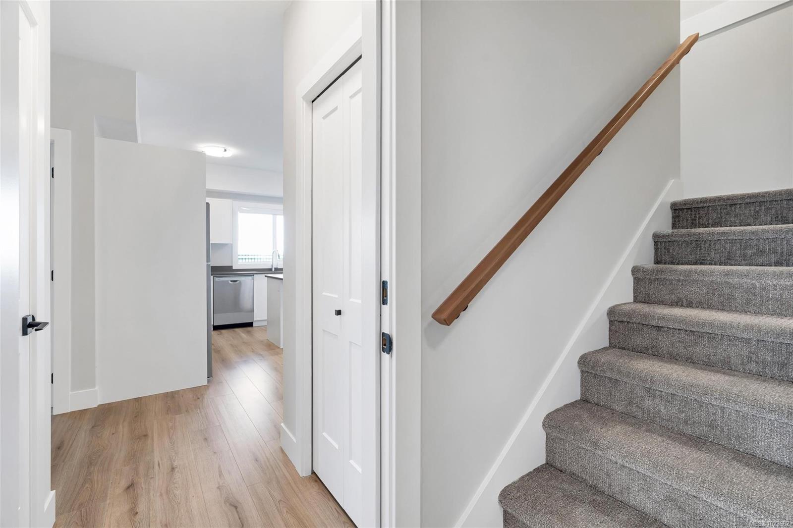 1398 Sandstone Lane
