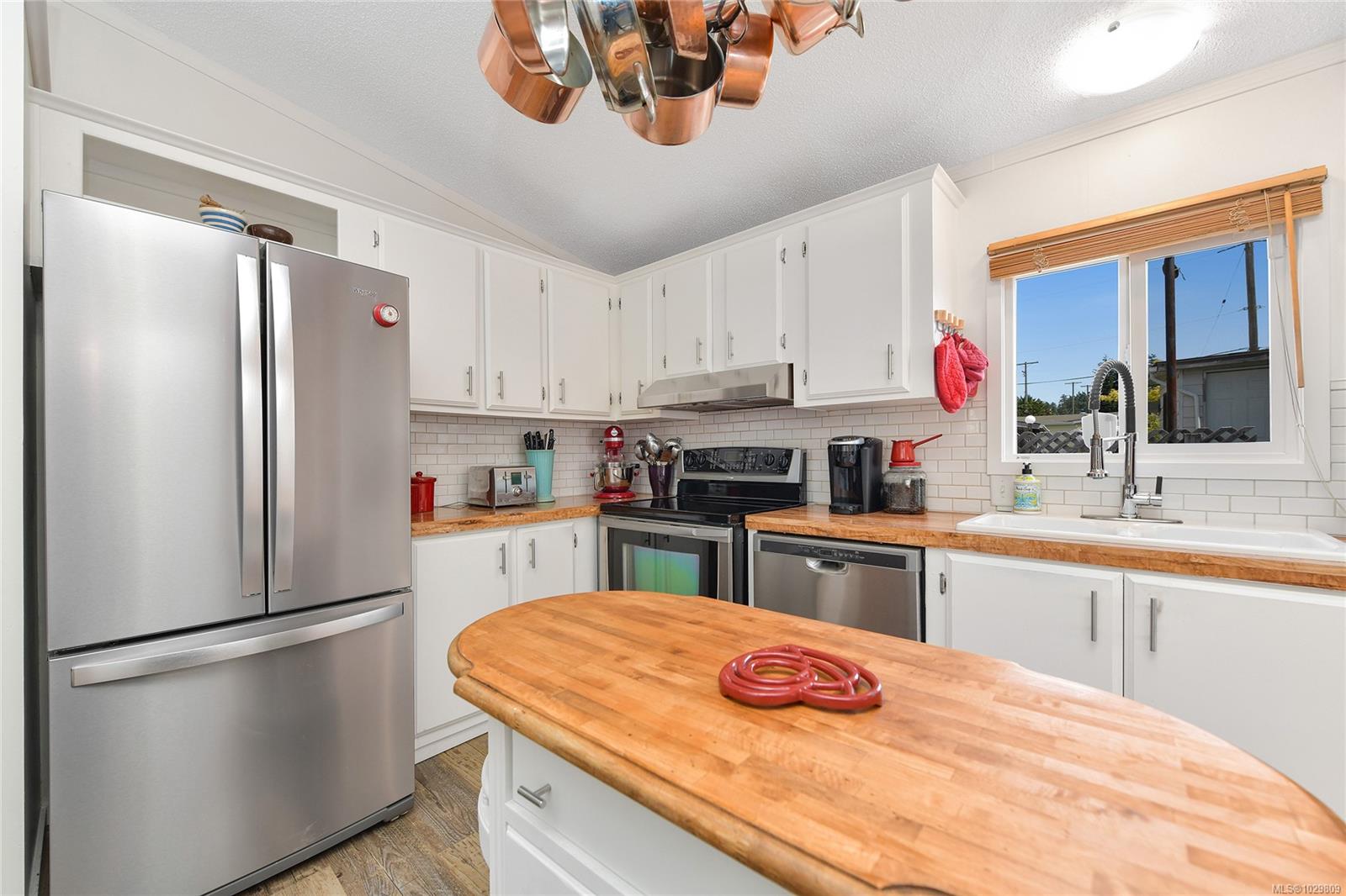 1555 Middle Rd #51