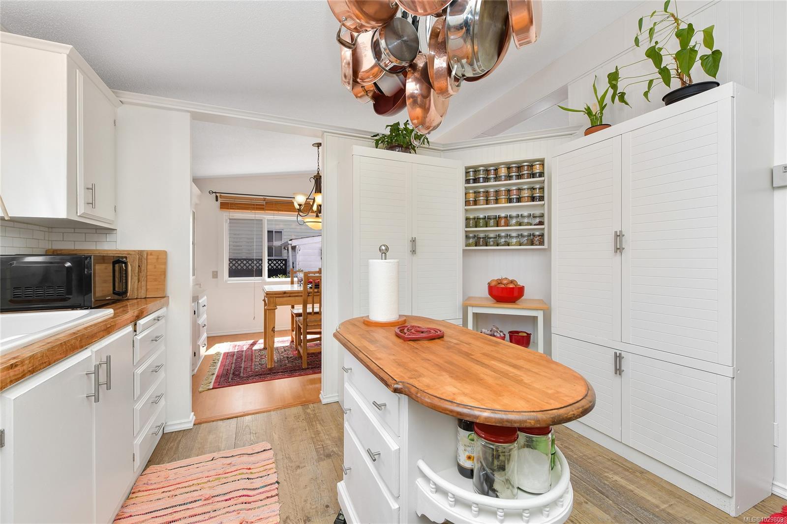 1555 Middle Rd #51