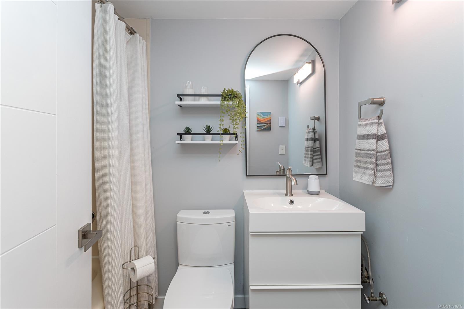 1655 Begbie St # 109