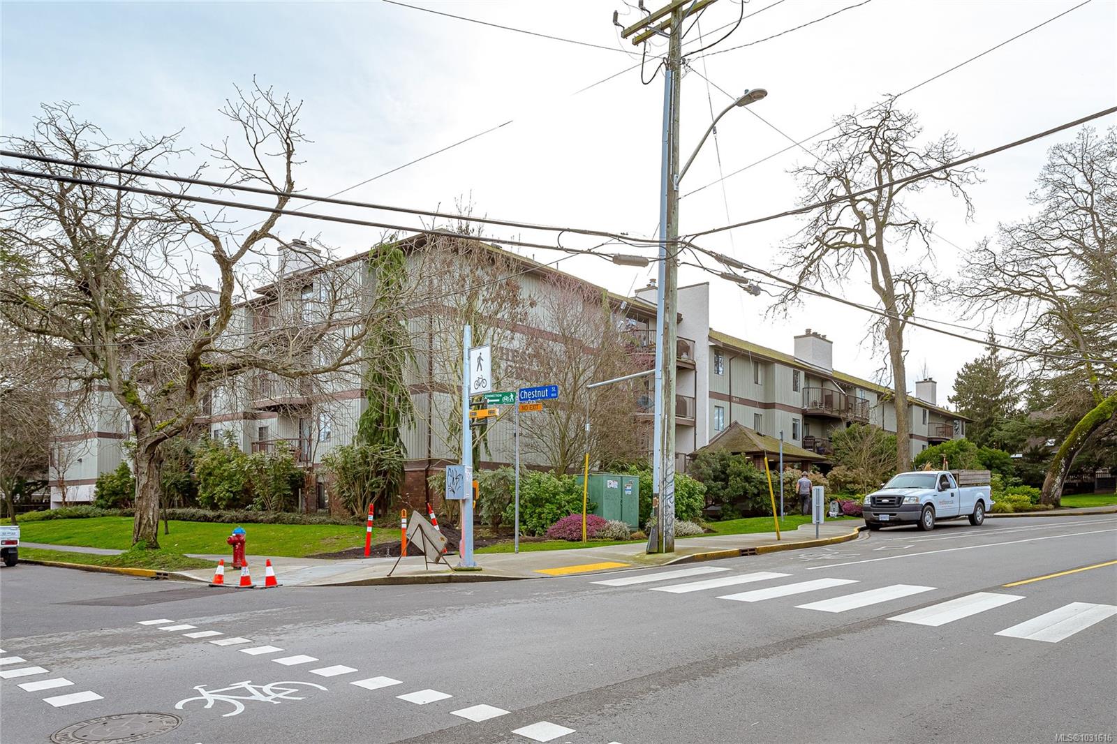 1655 Begbie St # 109