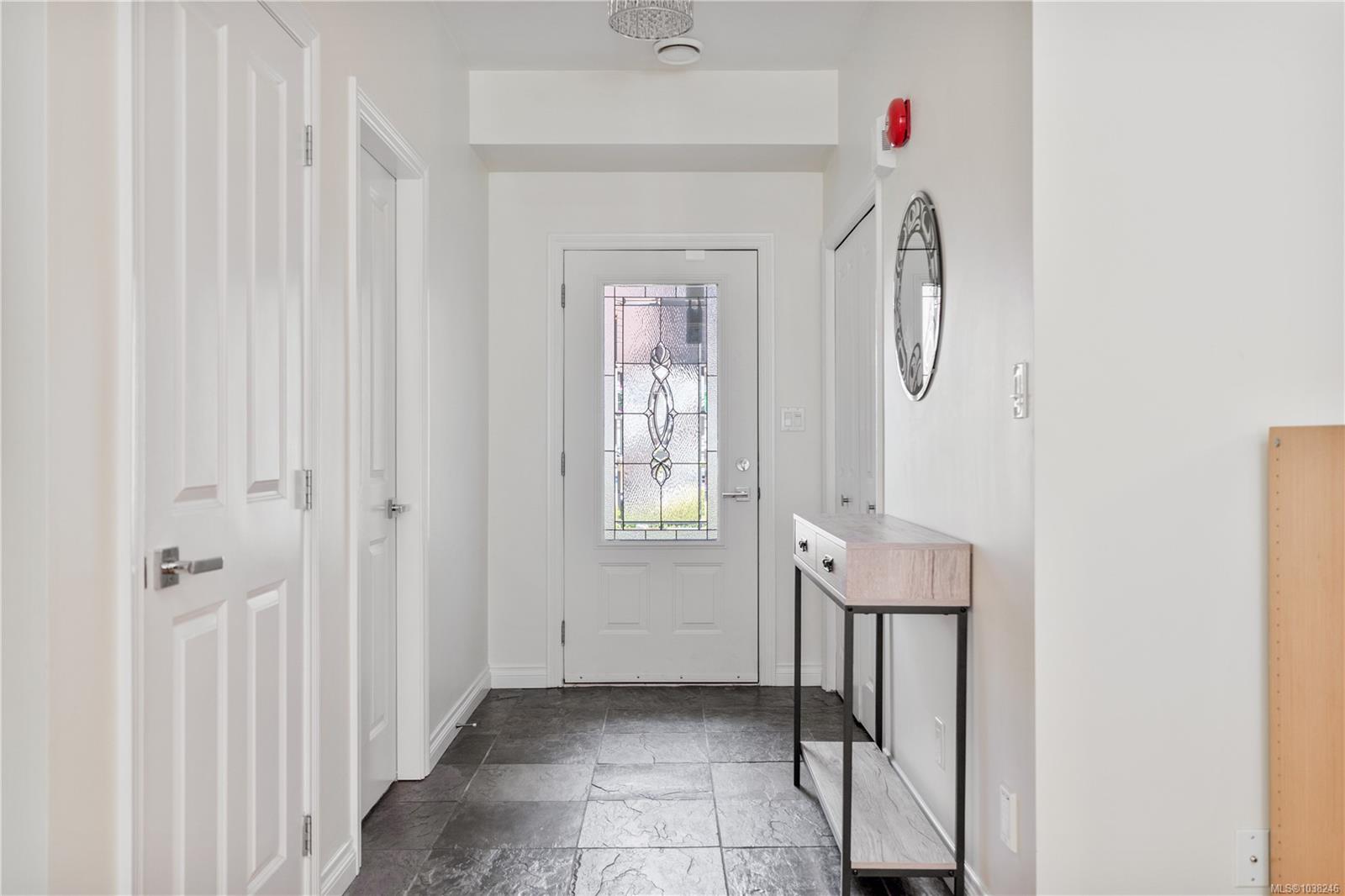 945 Bear Mountain Pkwy #122
